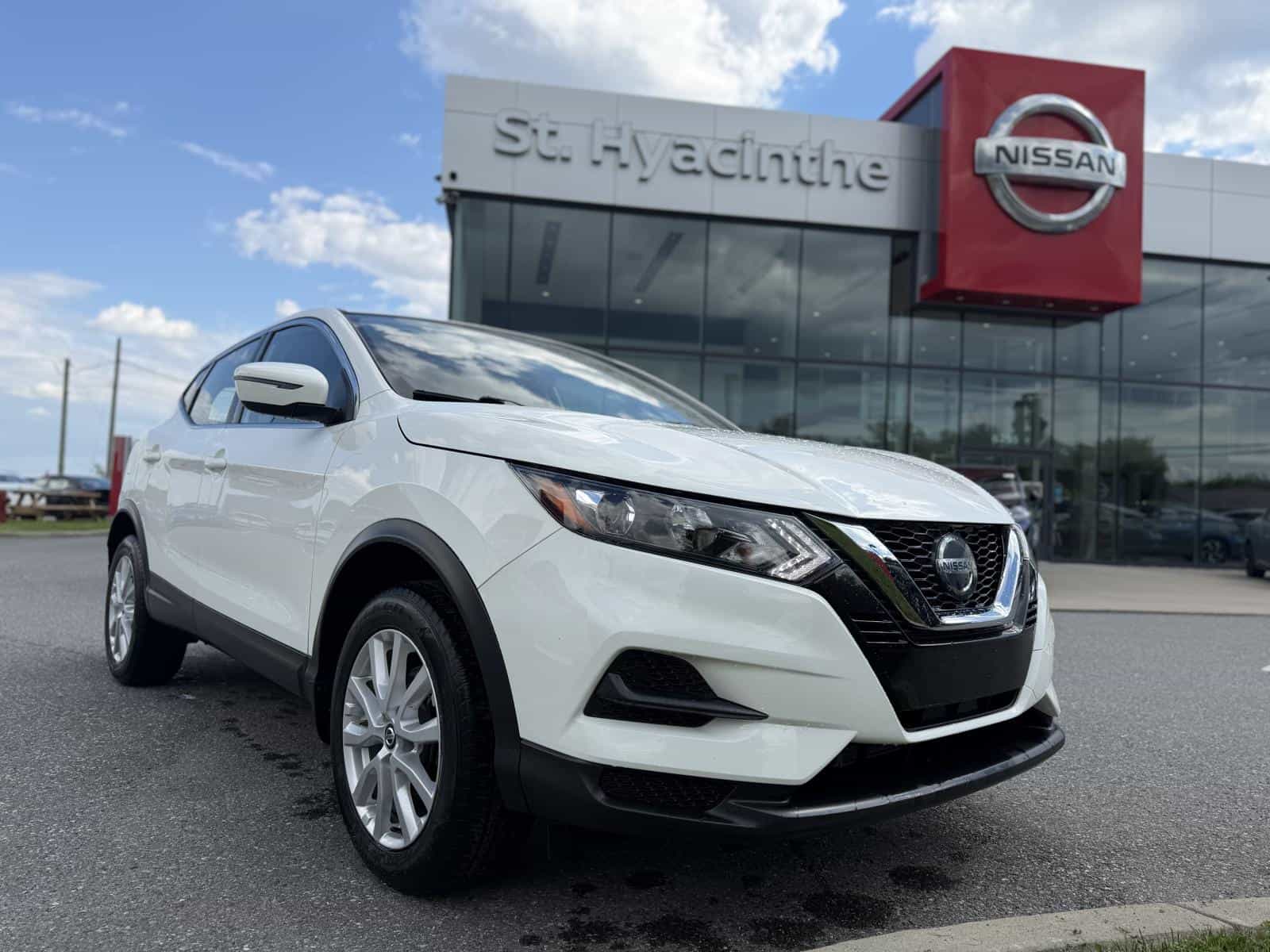 Image 1 Nissan Qashqai S 2021