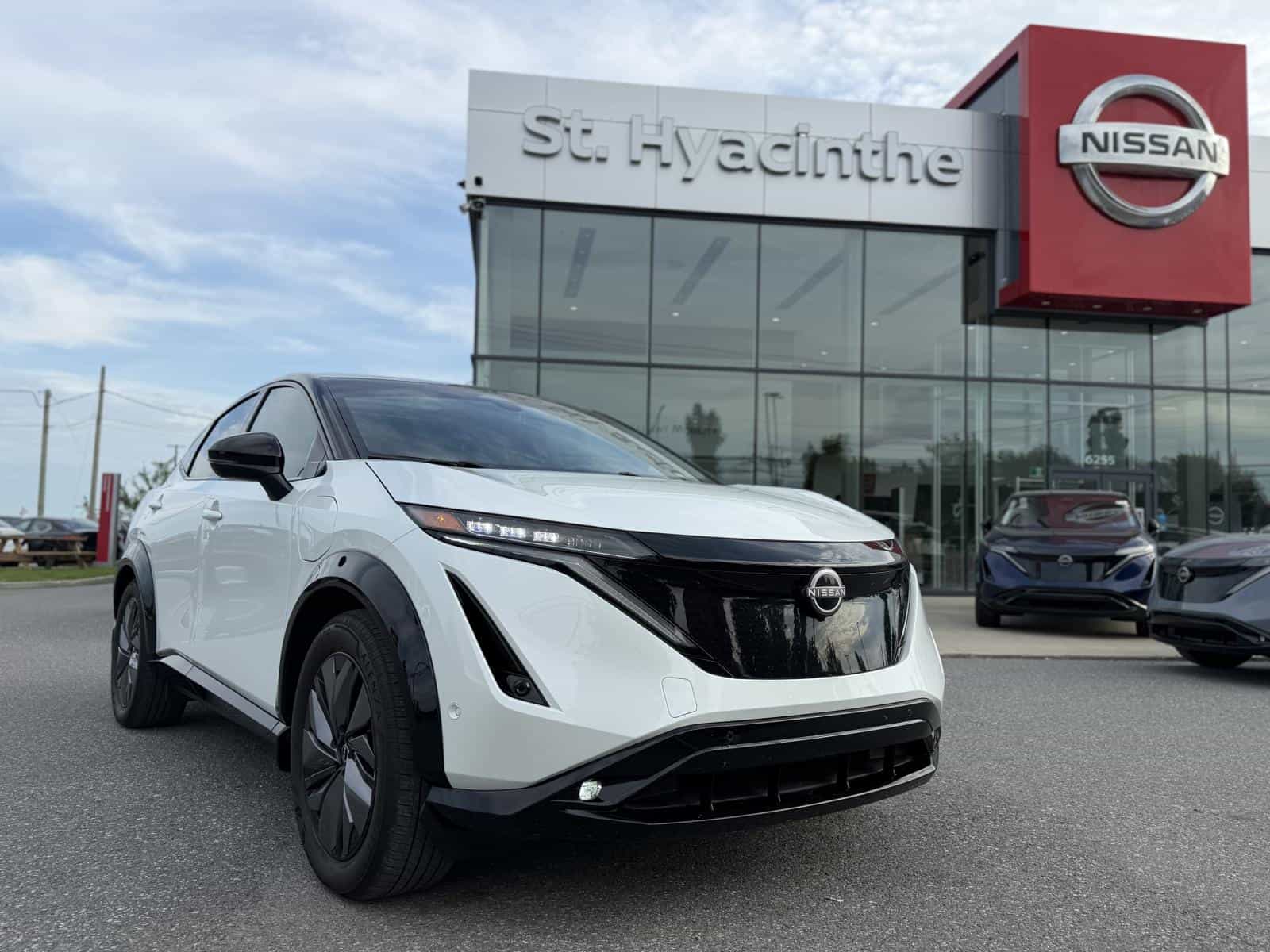 Image 1 Nissan Ariya Evolve+ 2024