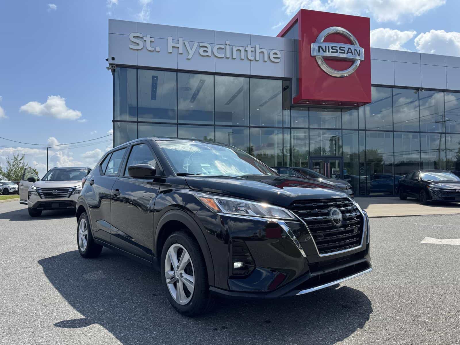 Image 1 Nissan Kicks S 2024