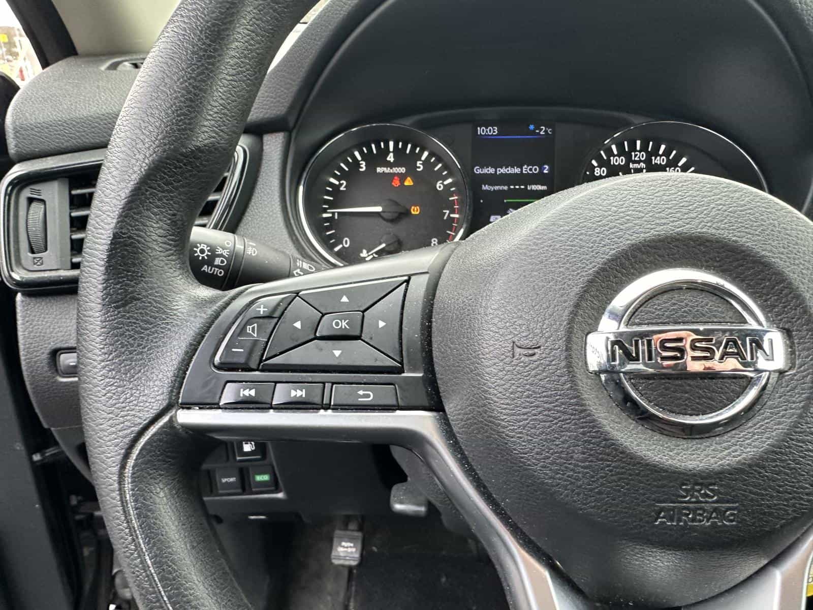 2020 Nissan Rogue S - Image 14