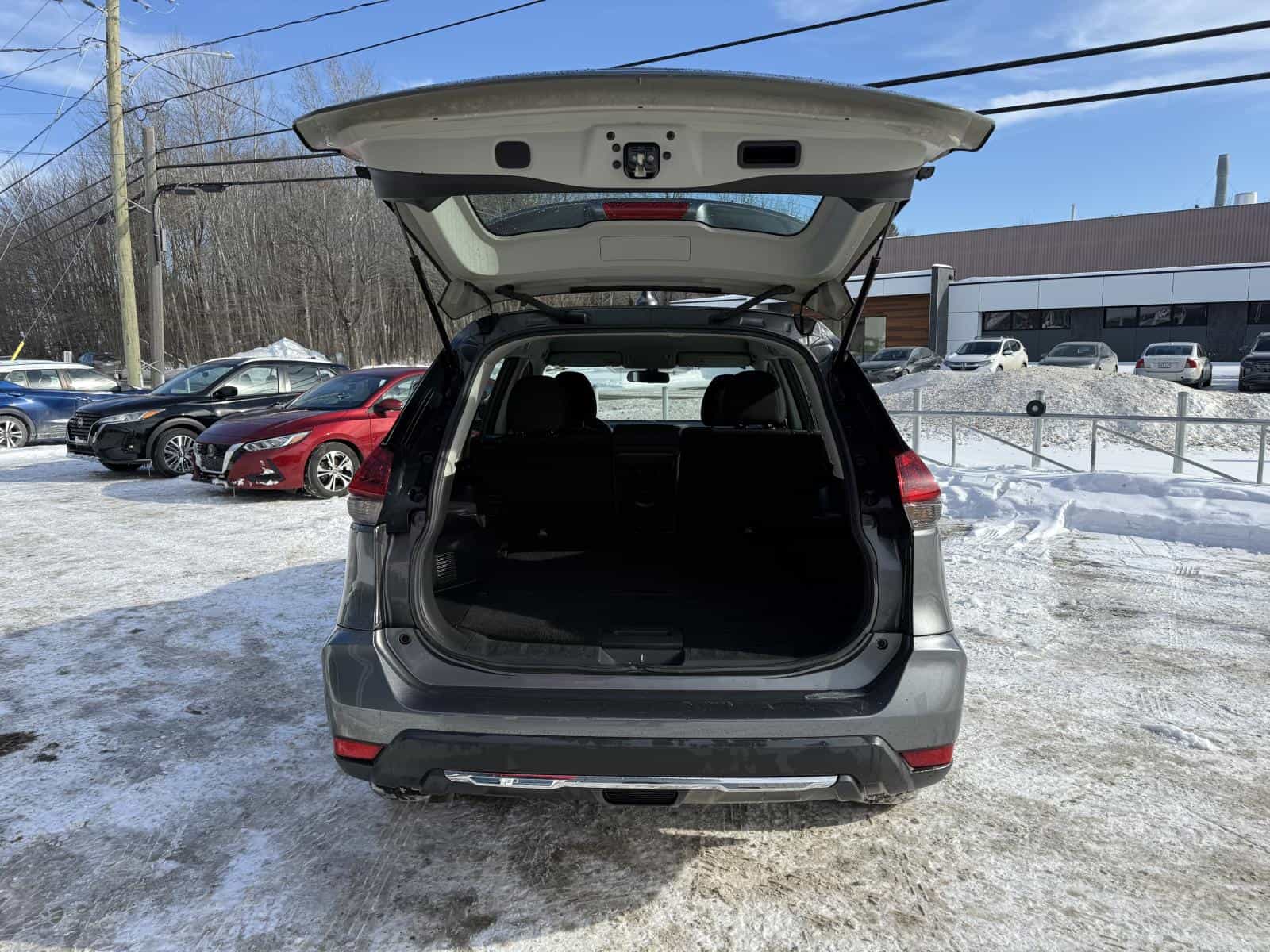 2020 Nissan Rogue S - Image 10