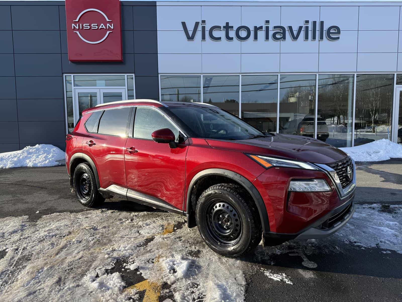 Image 1 Nissan Rogue SV 2021