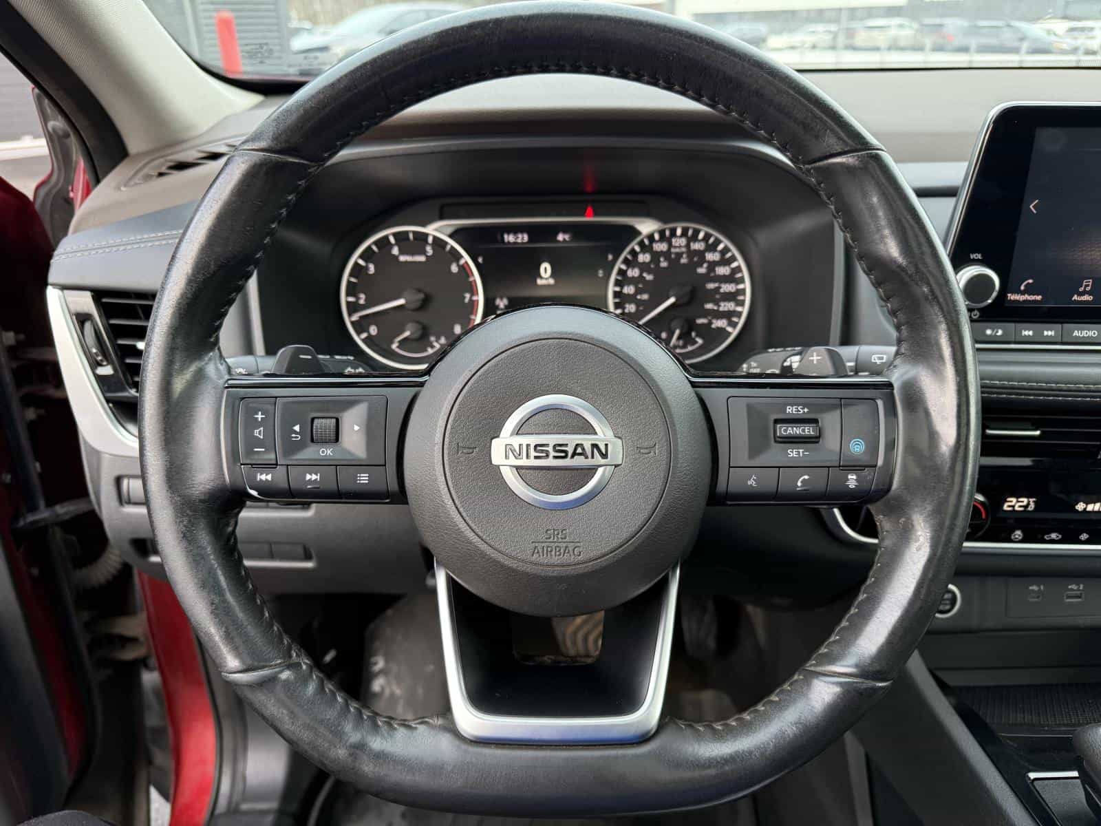 2021 Nissan Rogue SV - Image 10