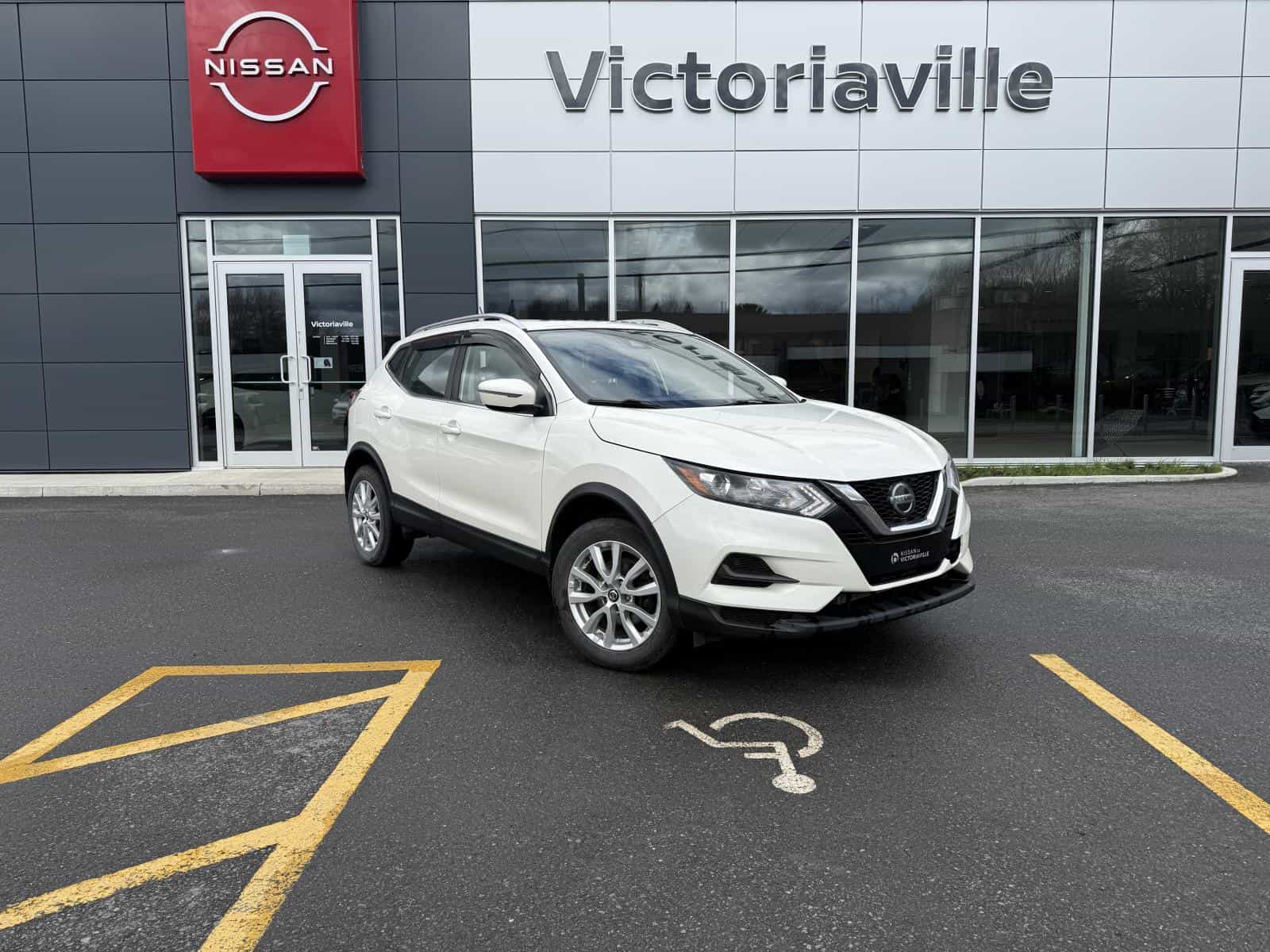 2021 Nissan Qashqai SV - Image 1