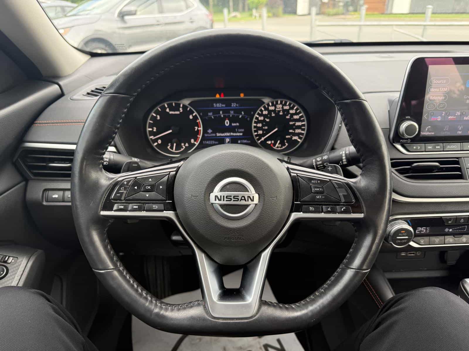 2021 Nissan Altima SR - Image 12