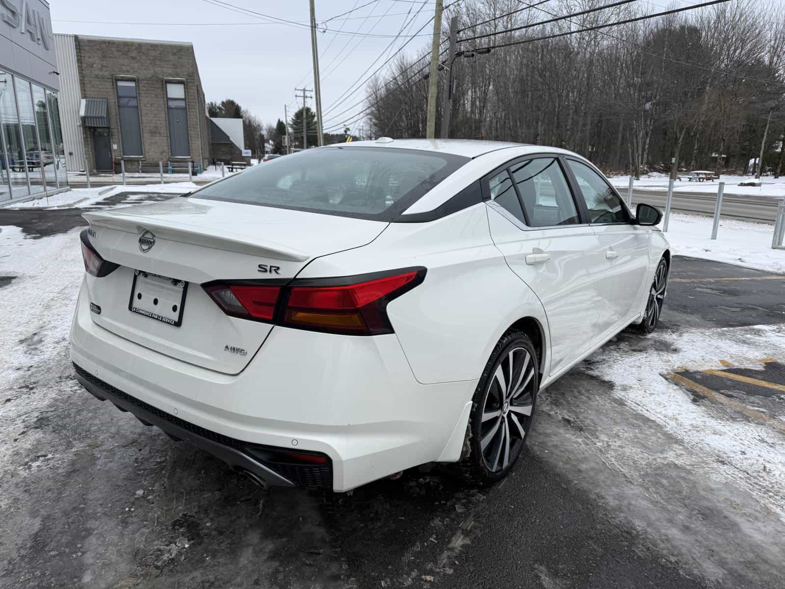 Image 9 Nissan Altima SR 2021