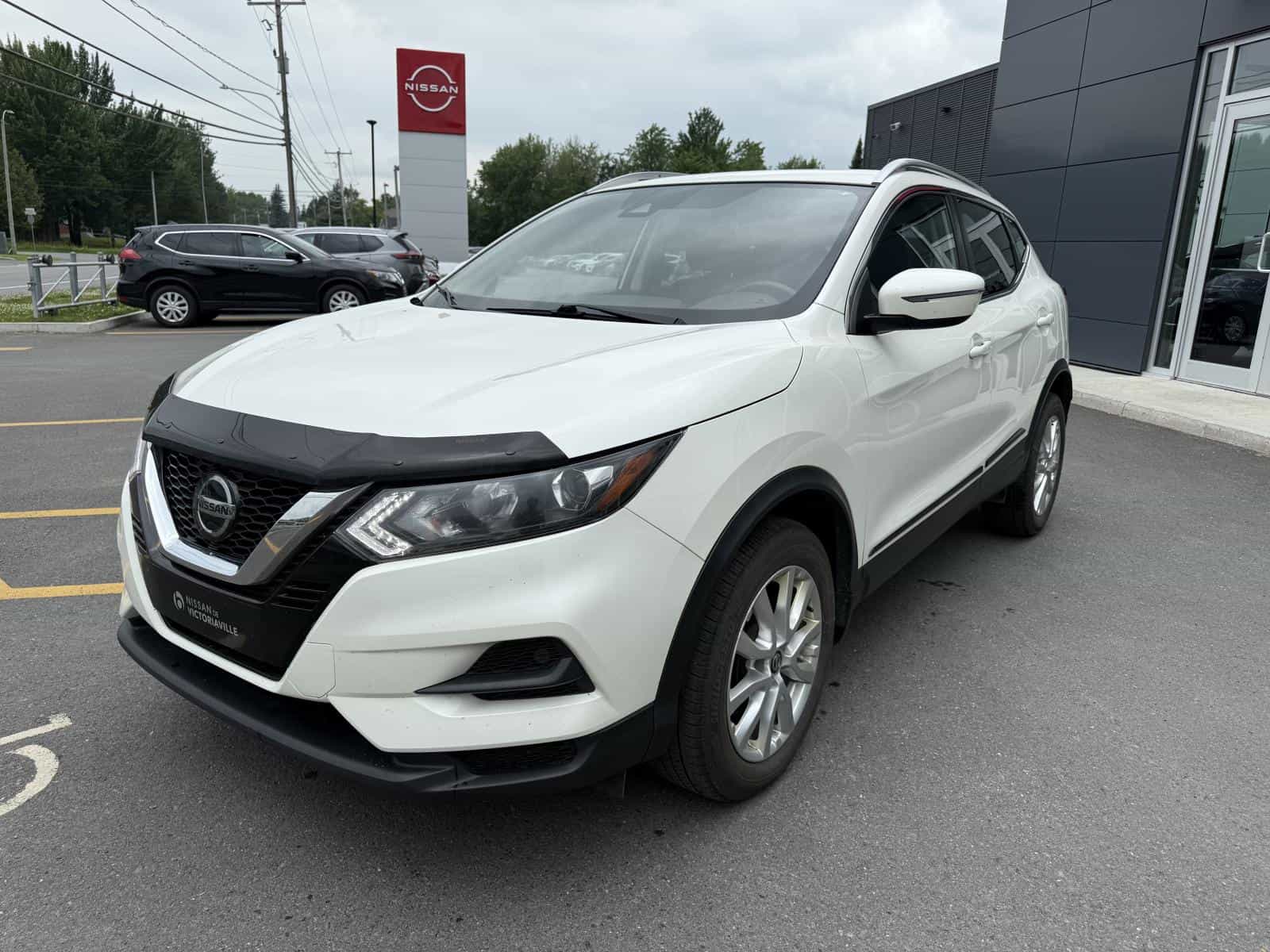 Image 4 Nissan Qashqai SV 2021