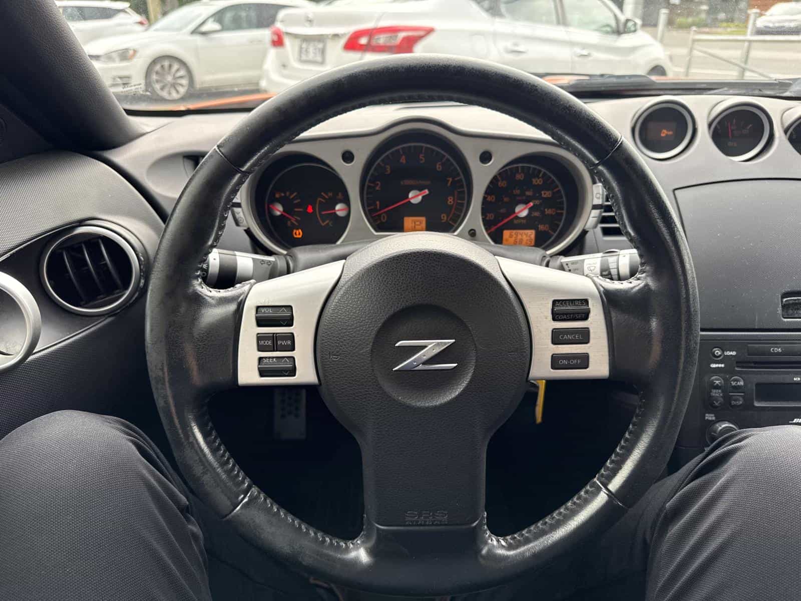 2007 Nissan 350Z Base - Image 11