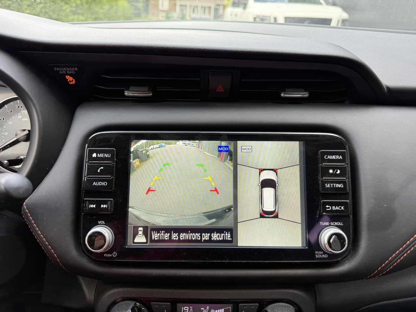 2024 Nissan Kicks SR - Image 18