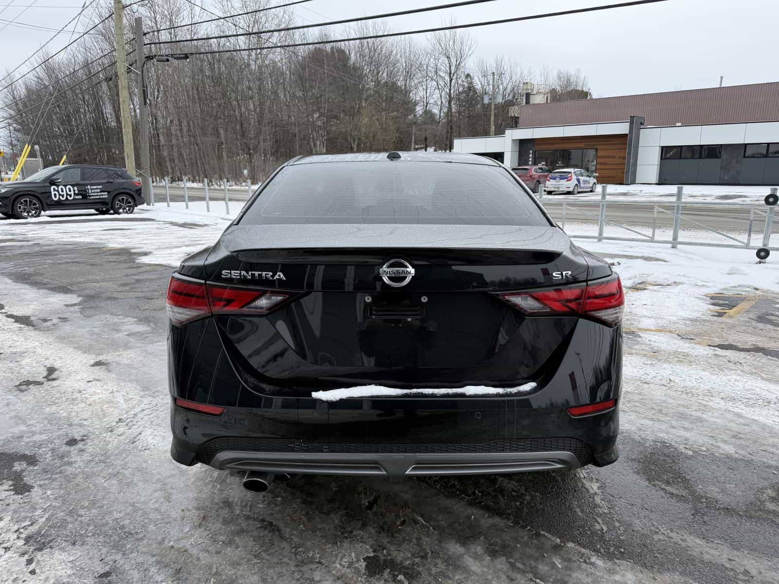 2020 Nissan Sentra SR - Image 7