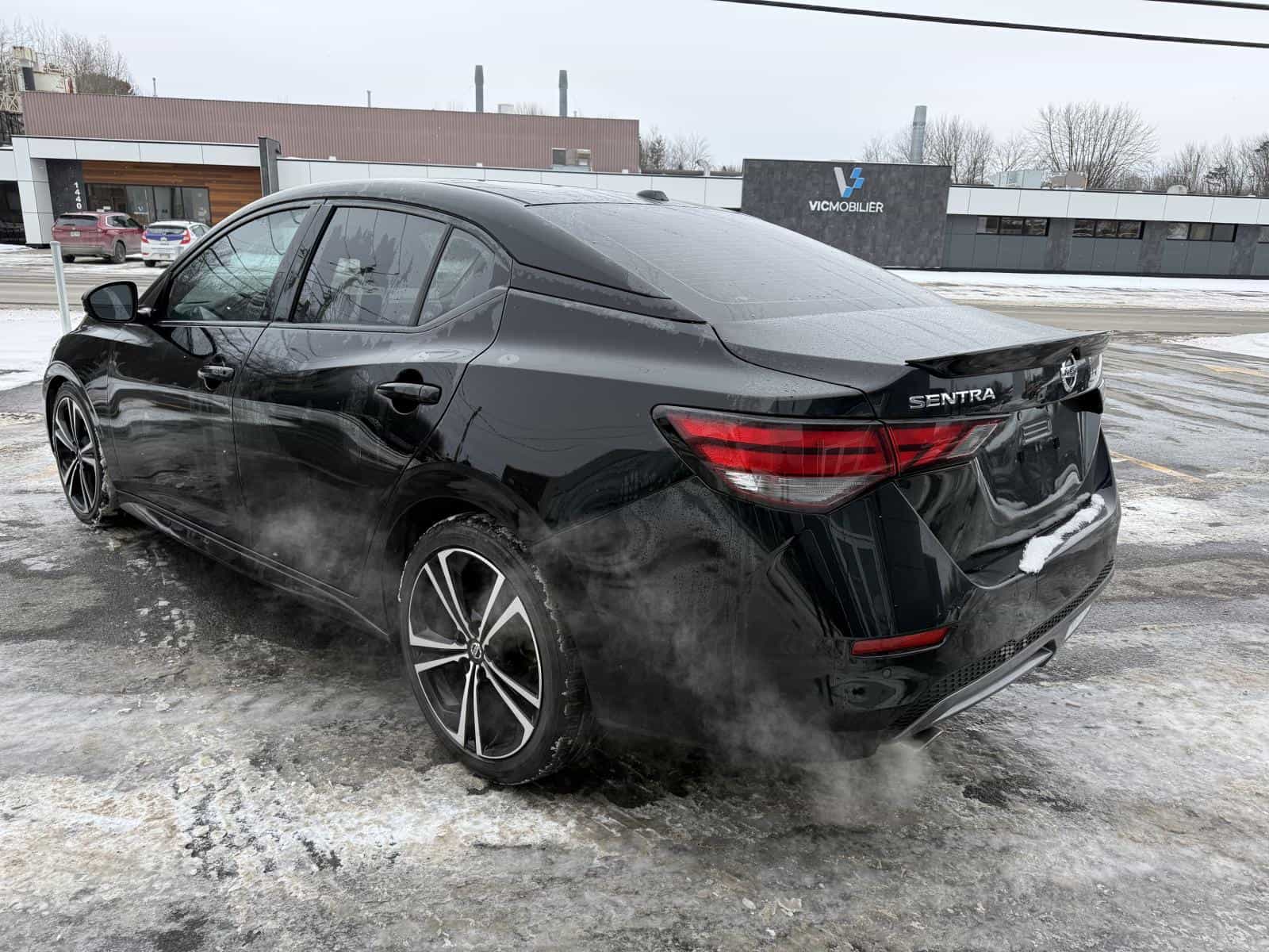 2020 Nissan Sentra SR - Image 6