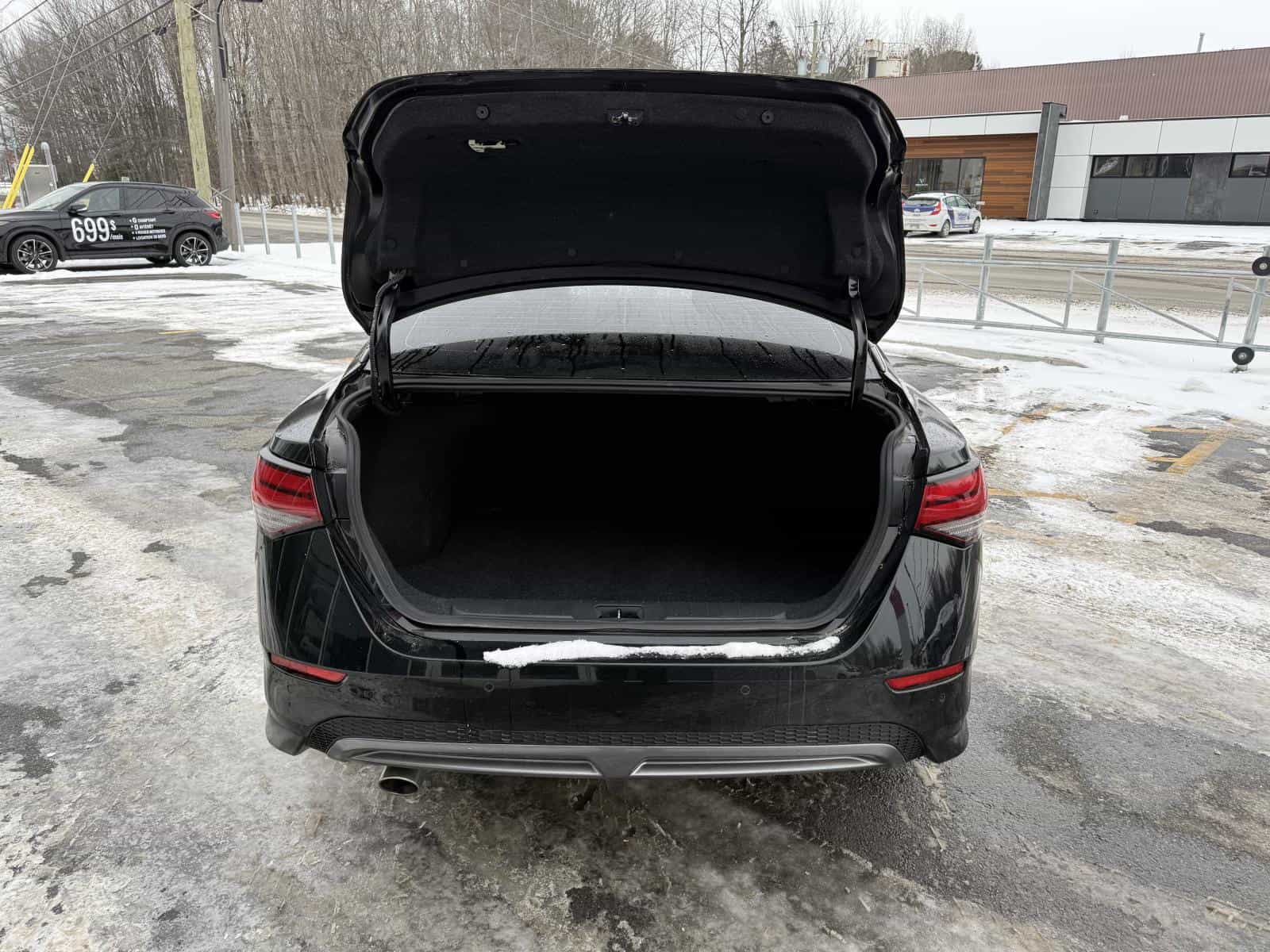 Image 10 Nissan Sentra SR 2020