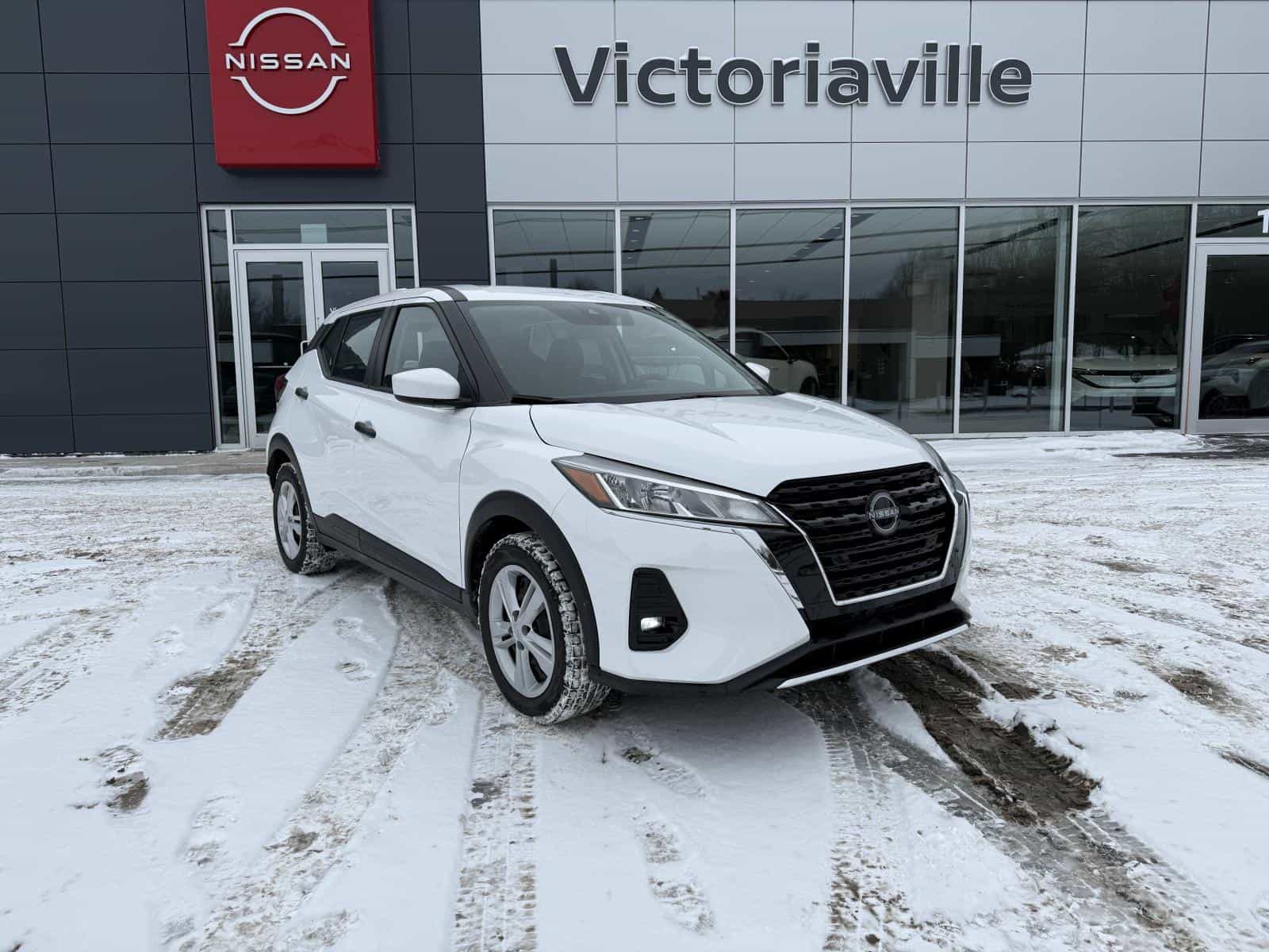 Image 1 Nissan Kicks S 2024