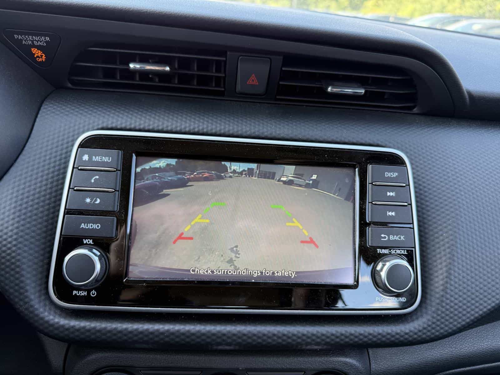 Image 14 Nissan Kicks S 2024