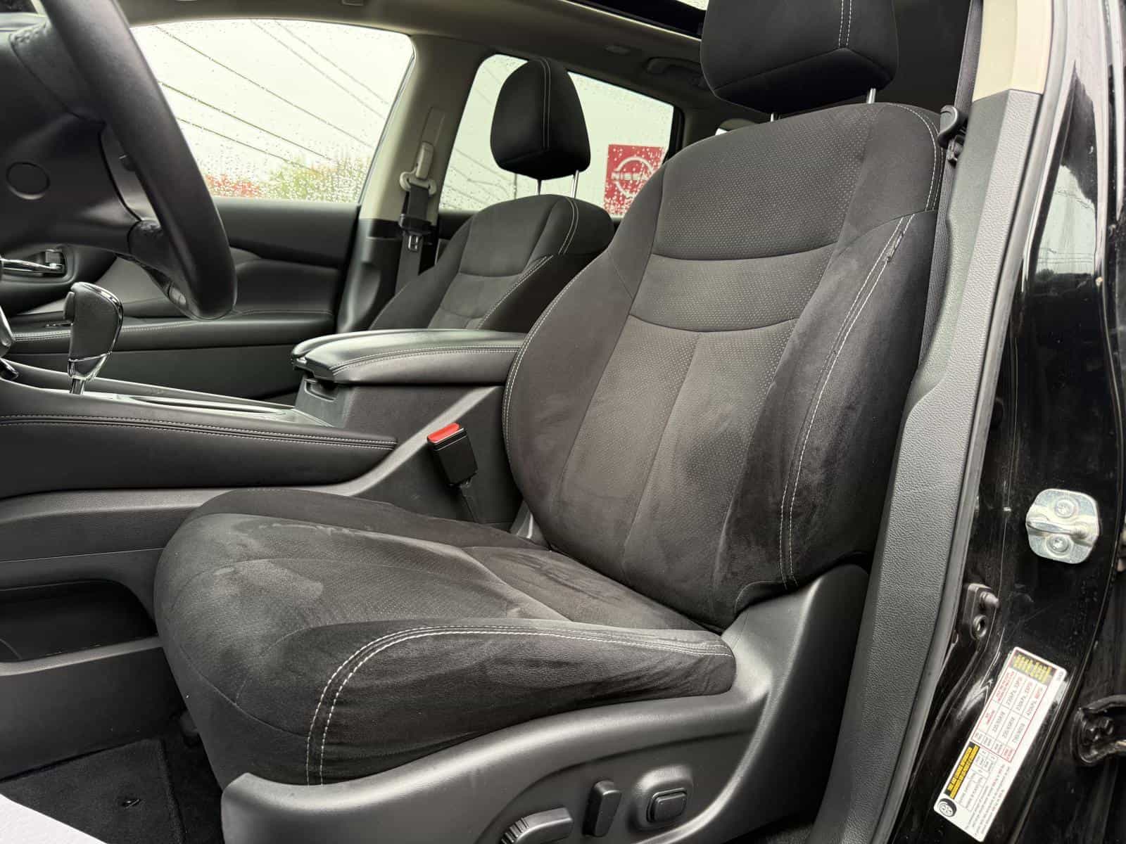 2020 Nissan Murano SV - Image 11