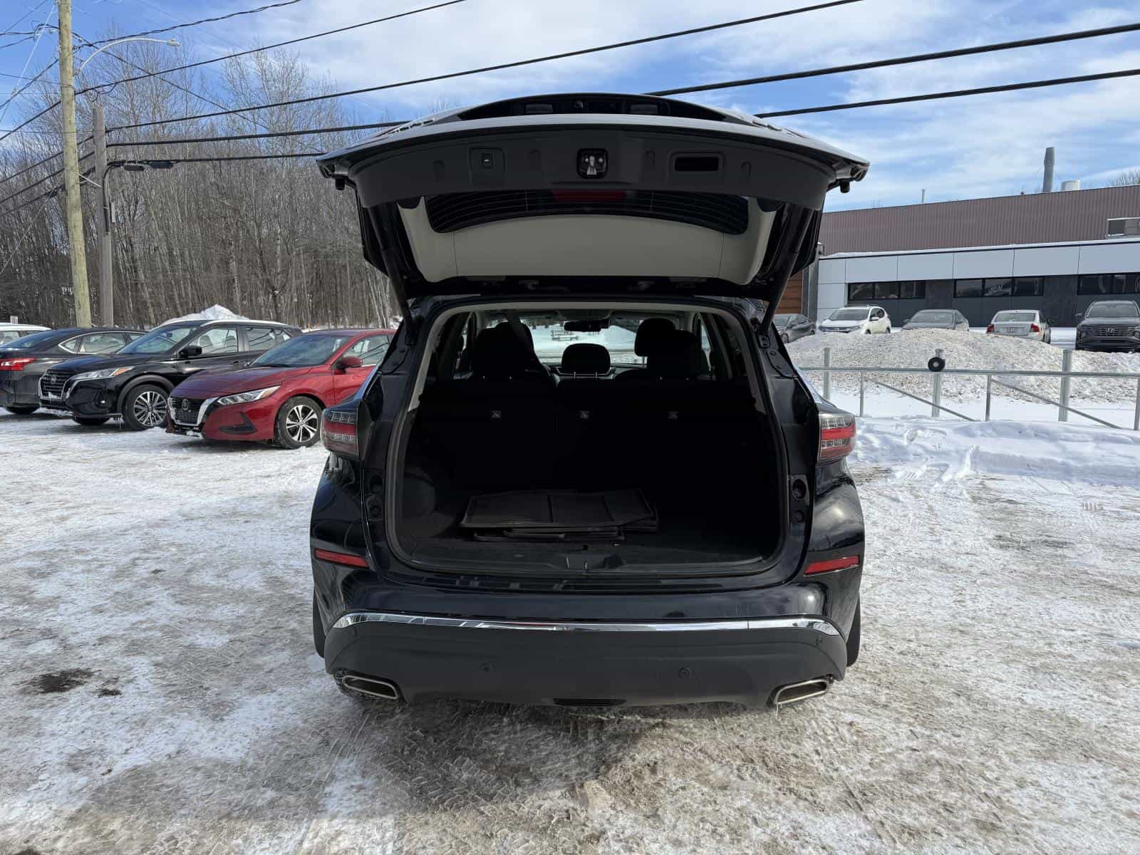 2020 Nissan Murano SV - Image 10