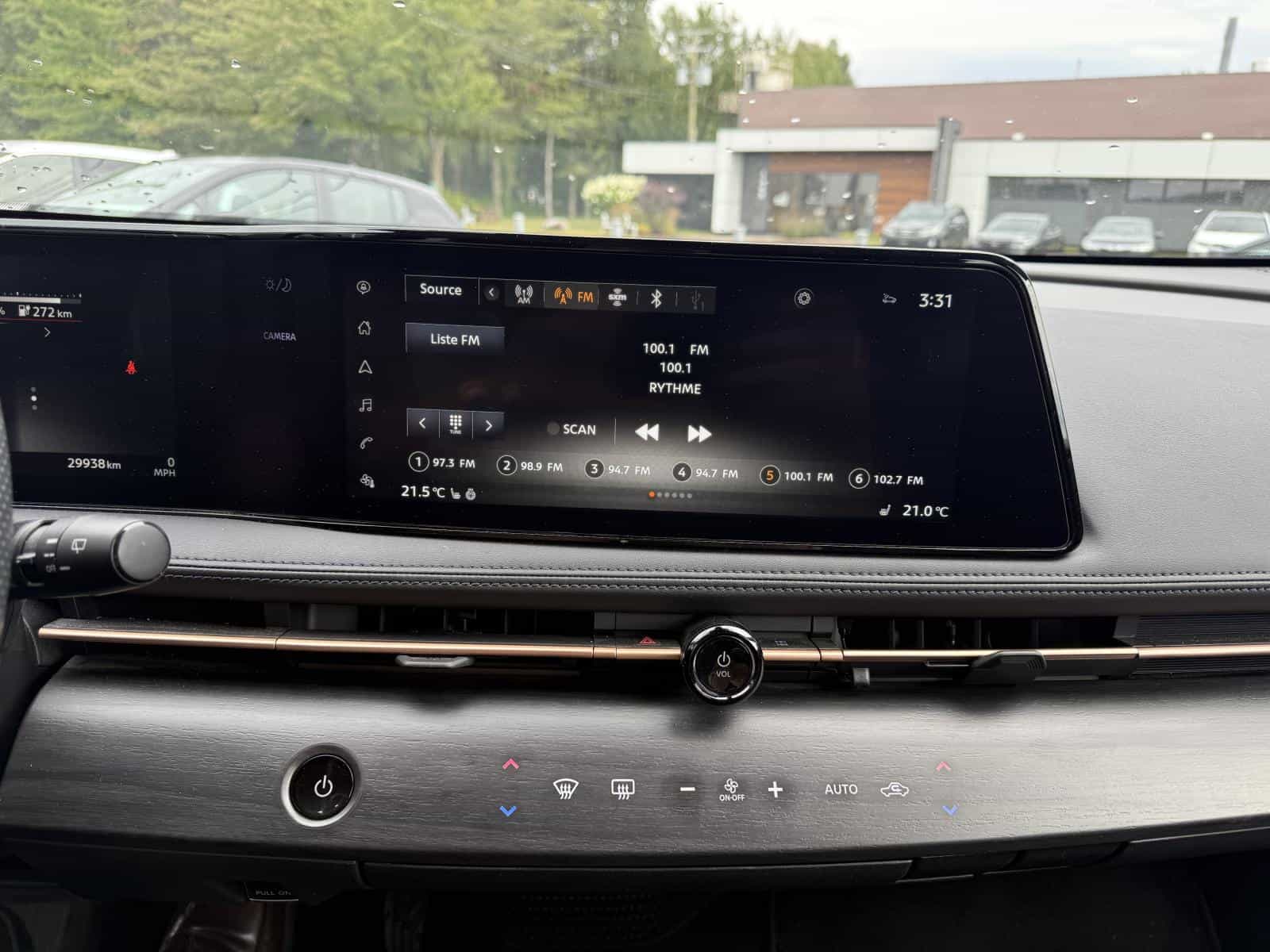 2023 Nissan Ariya Engage - Image 19