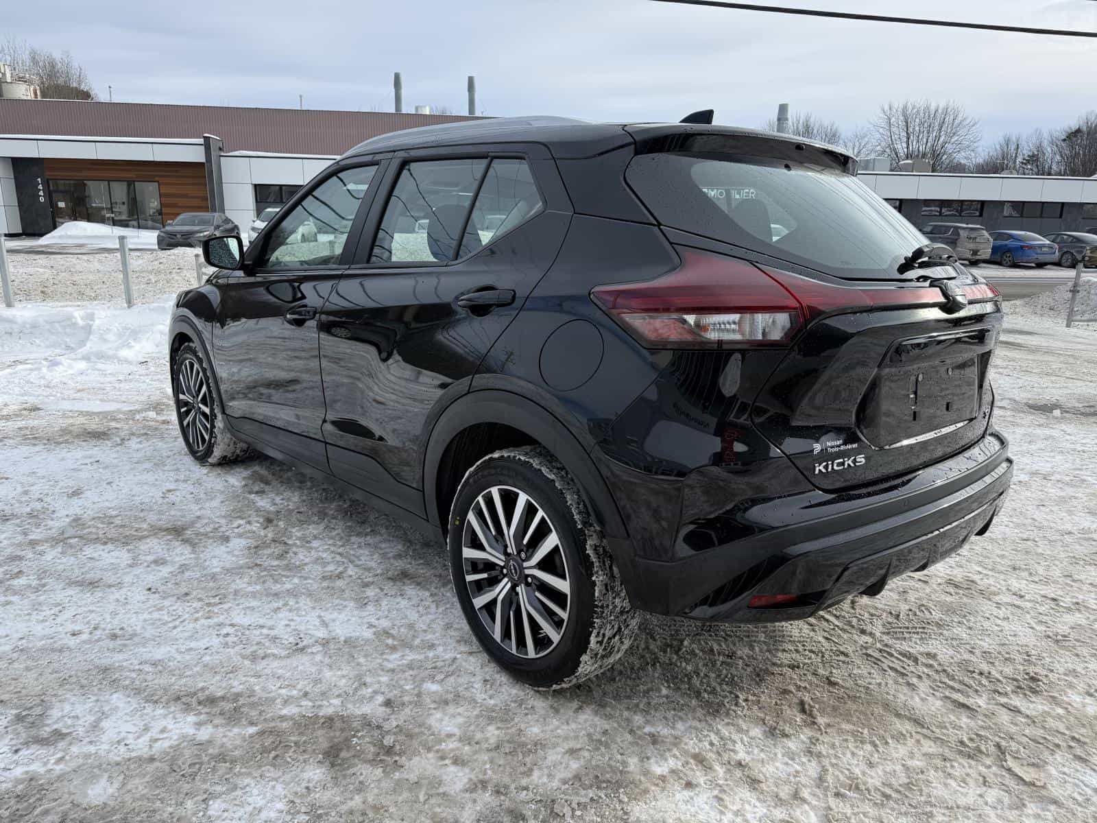 2024 Nissan Kicks SV - Image 6