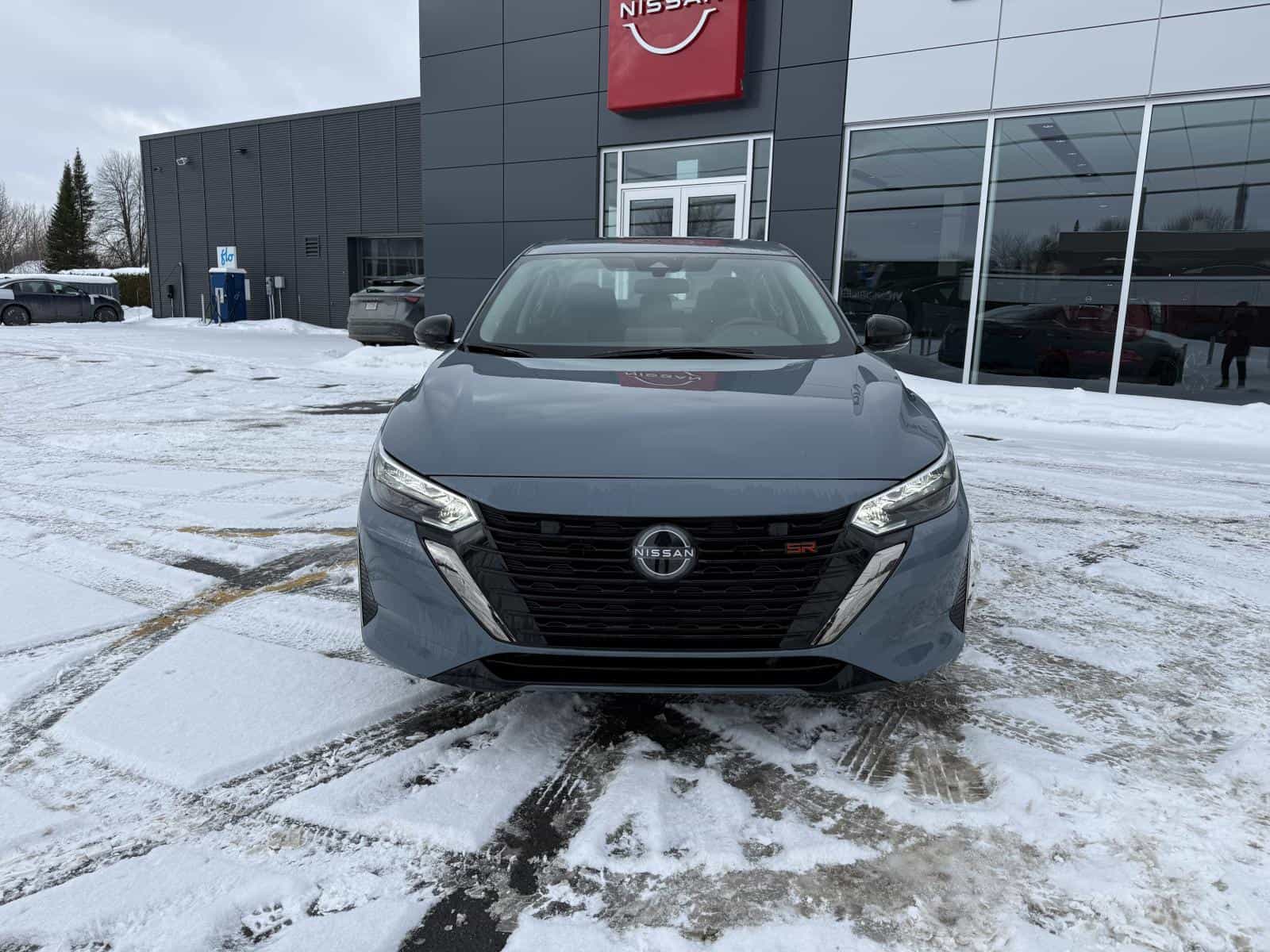 2024 Nissan Sentra SR - Image 3