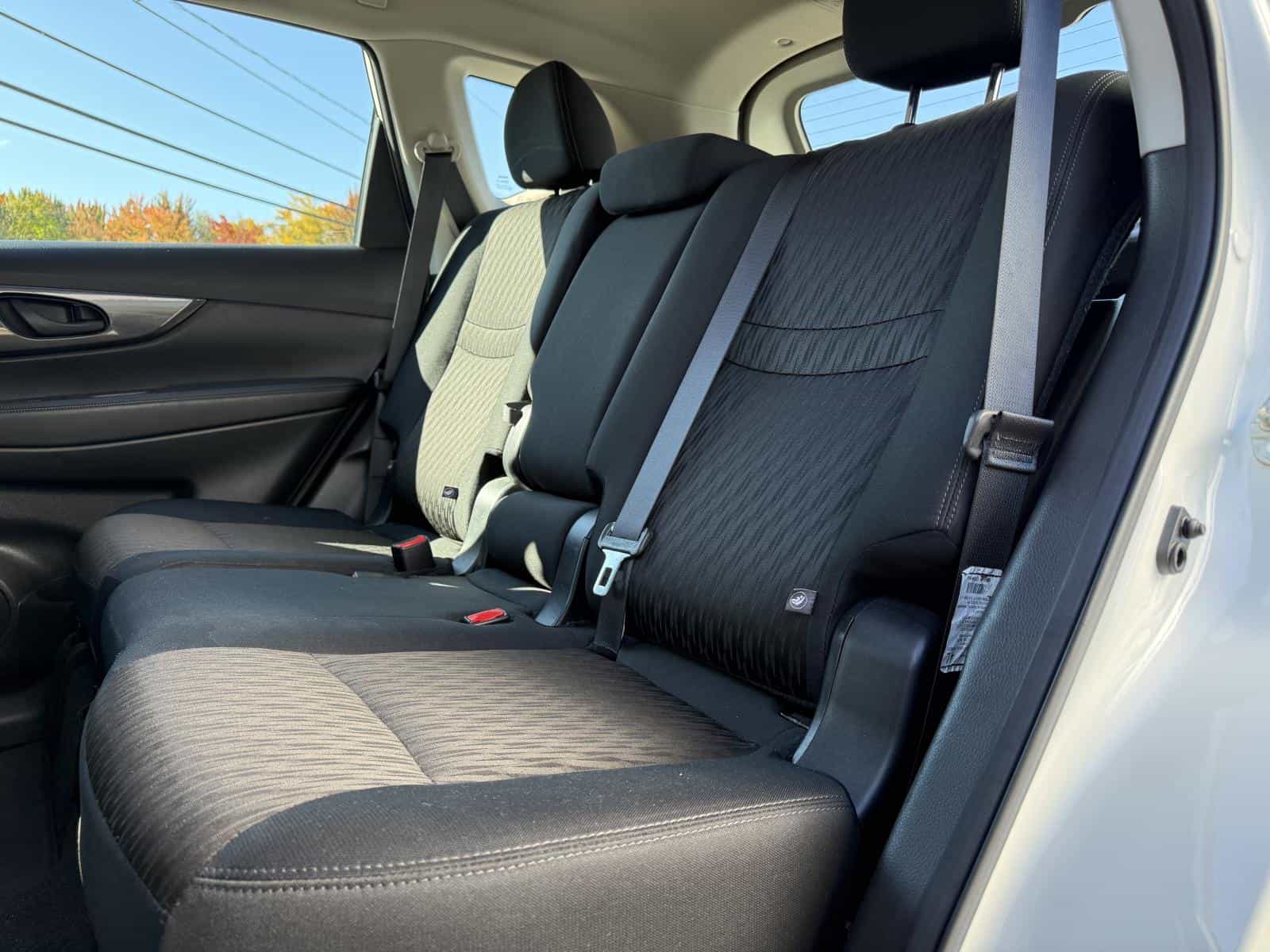 Image 19 Nissan Rogue S 2020