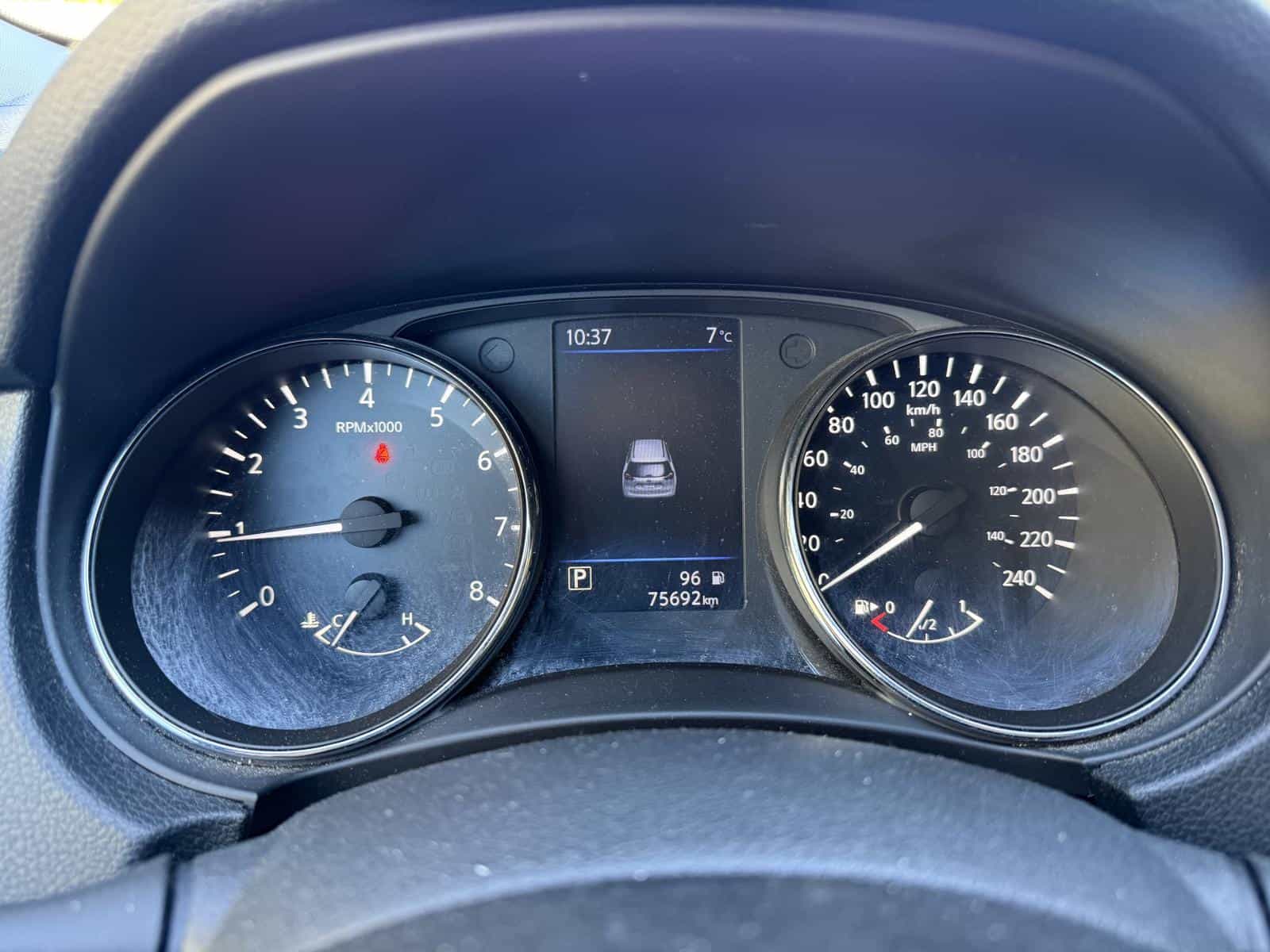 2020 Nissan Rogue S - Image 15