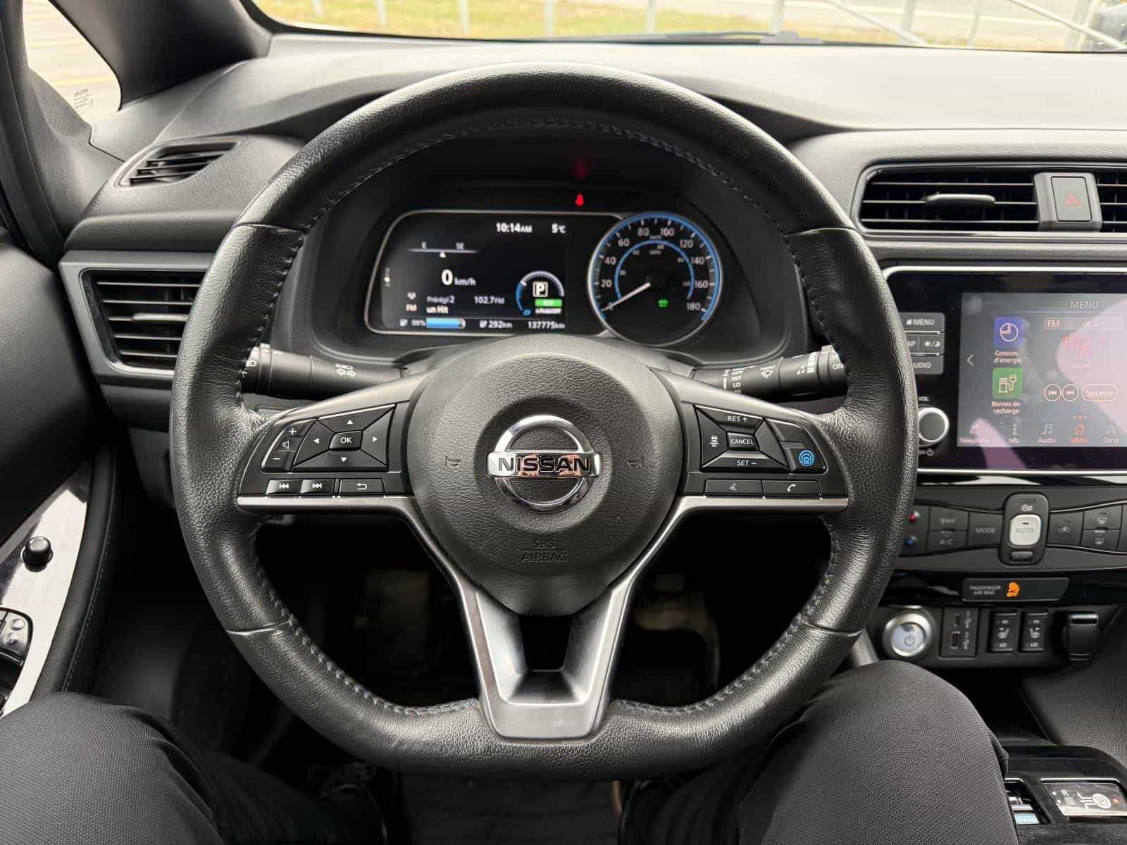 2020 Nissan Leaf Plus SV - Image 11