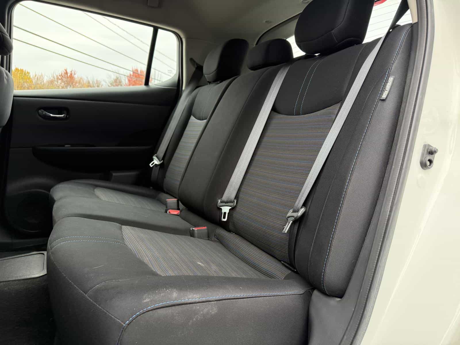 2020 Nissan Leaf Plus SV - Image 17