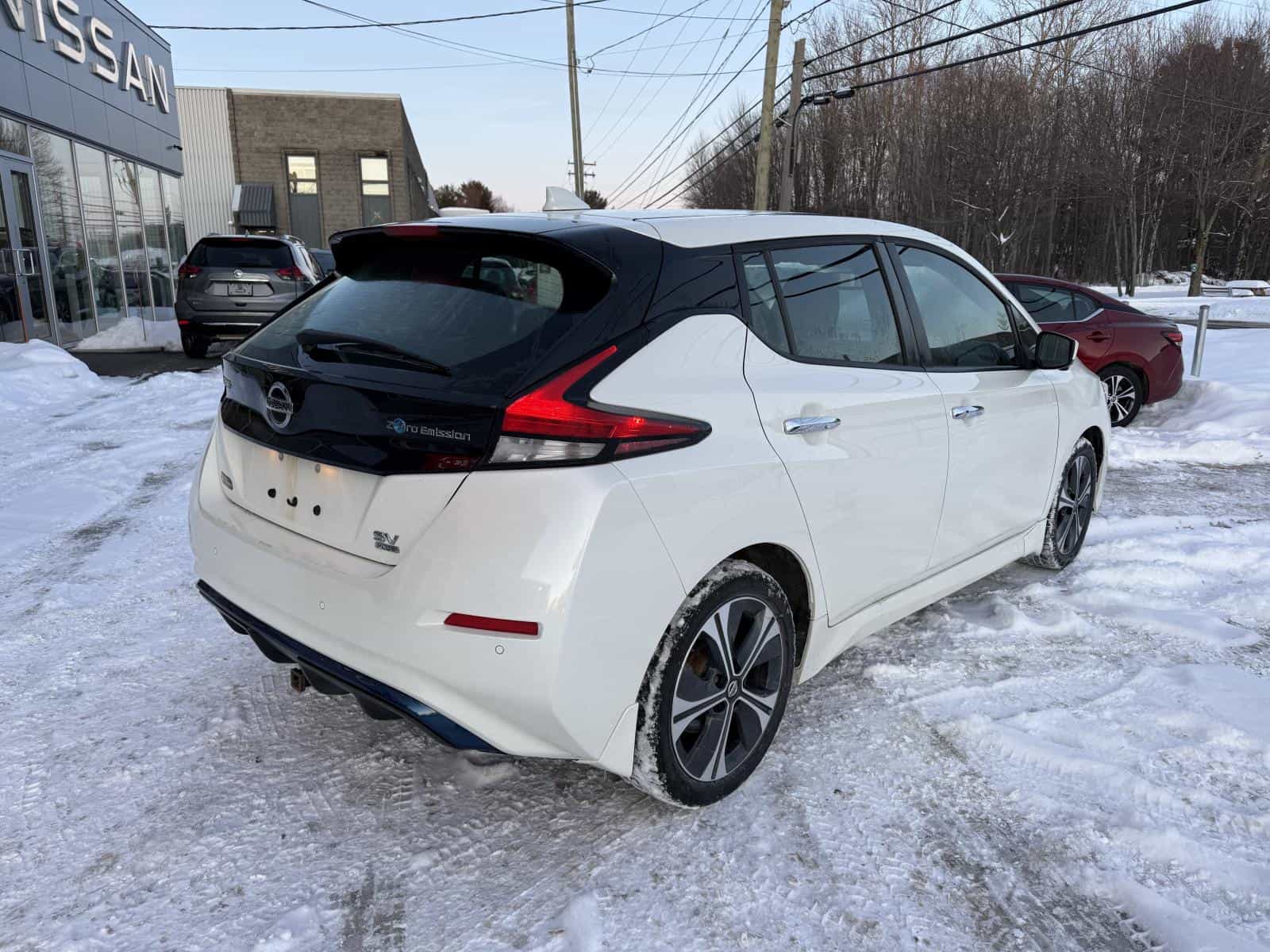 2020 Nissan Leaf Plus SV - Image 8