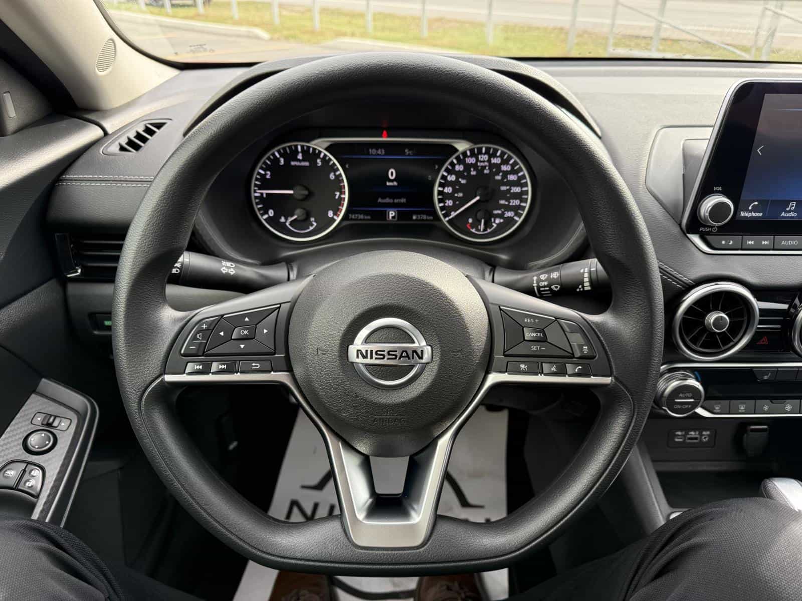 Image 12 Nissan Sentra SV 2023