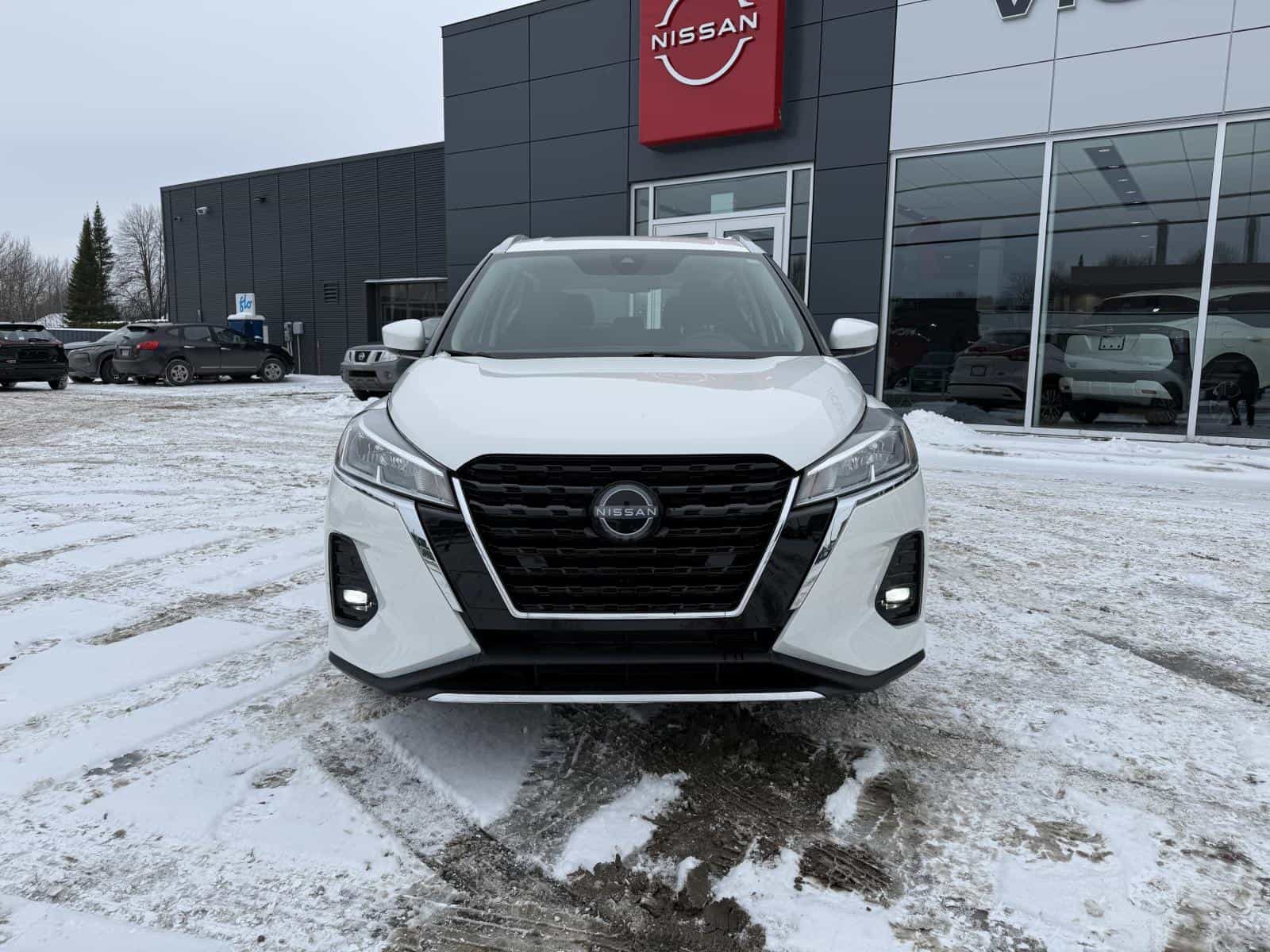 Image 3 Nissan Kicks SV 2023