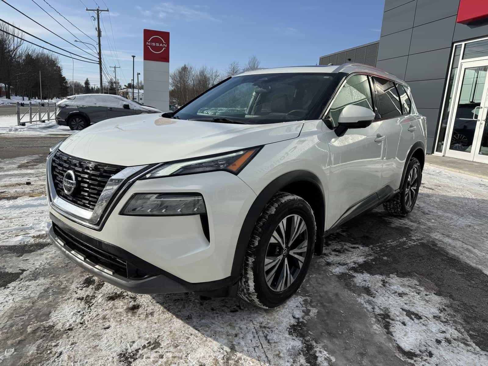 Image 4 Nissan Rogue SV 2021