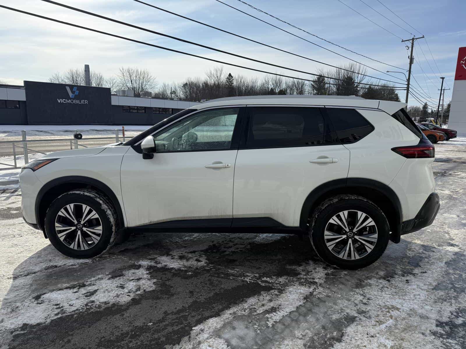 Image 5 Nissan Rogue SV 2021