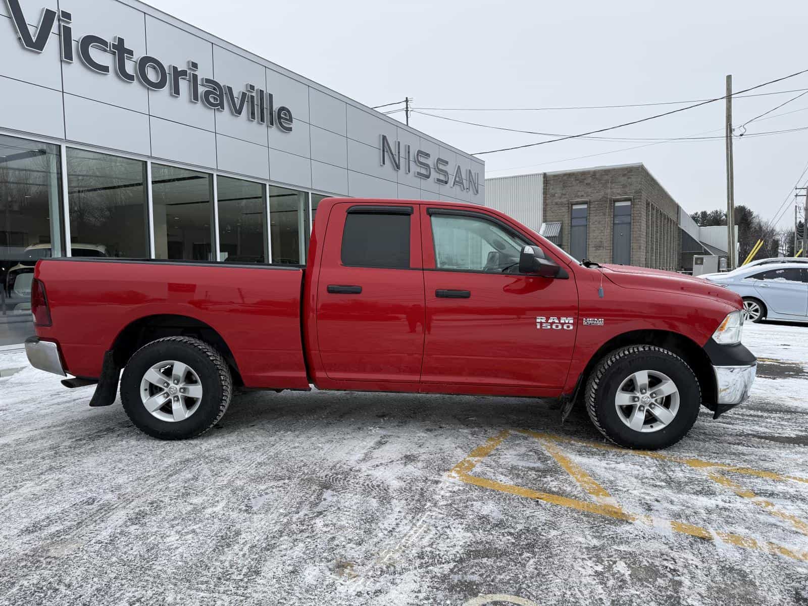 2013 RAM 1500 ST - Image 10