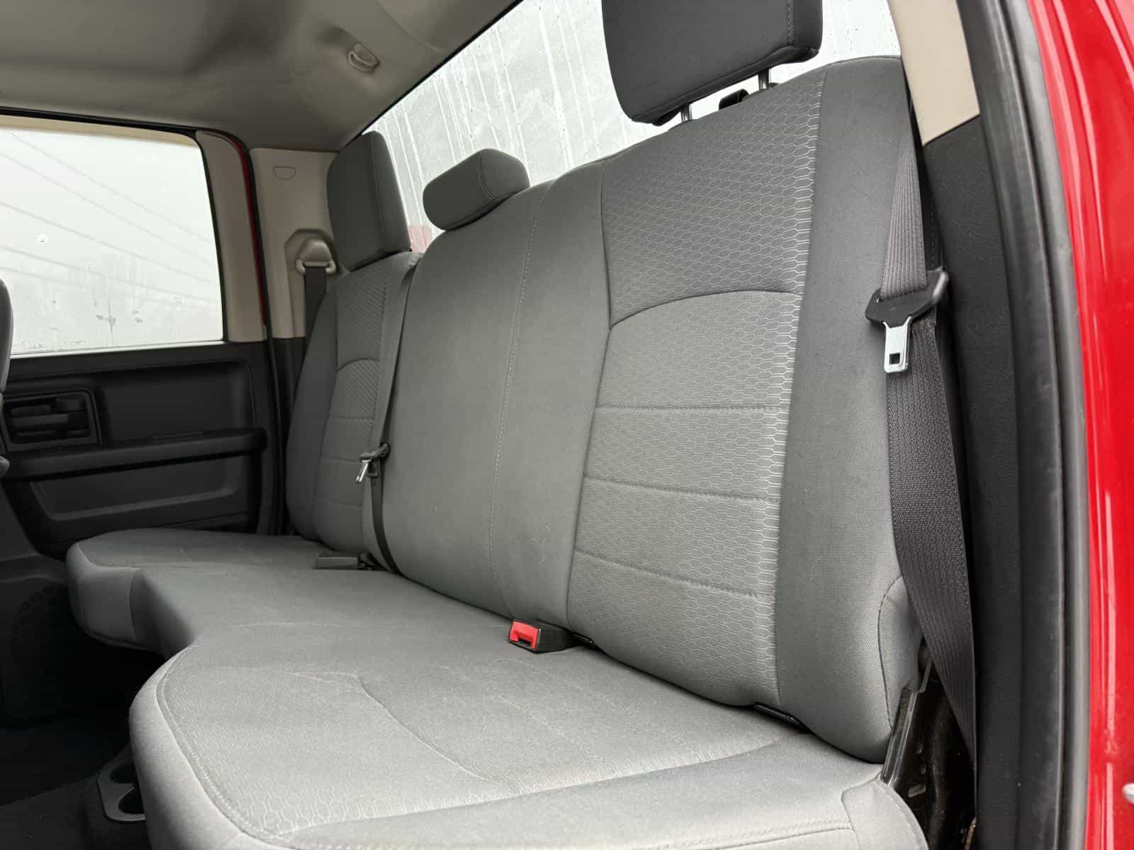 2013 RAM 1500 ST - Image 17