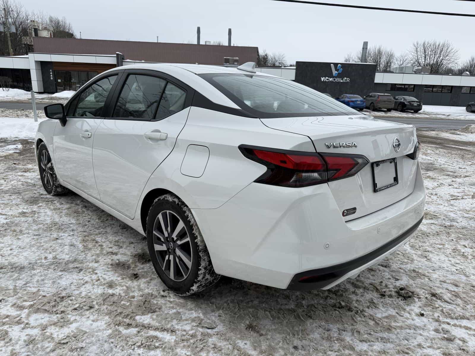 Image 6 Nissan Versa SV 2021