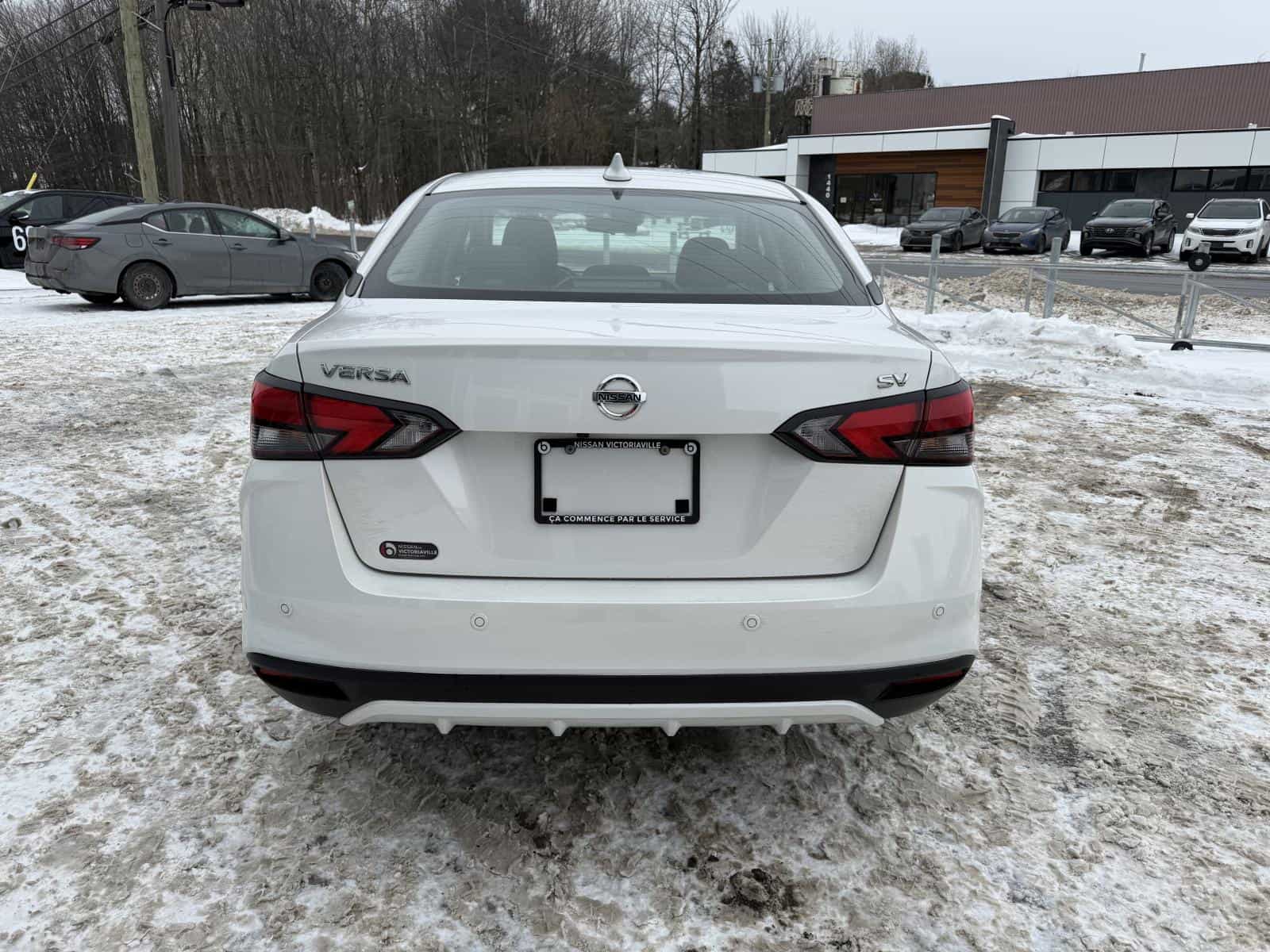 Image 7 Nissan Versa SV 2021