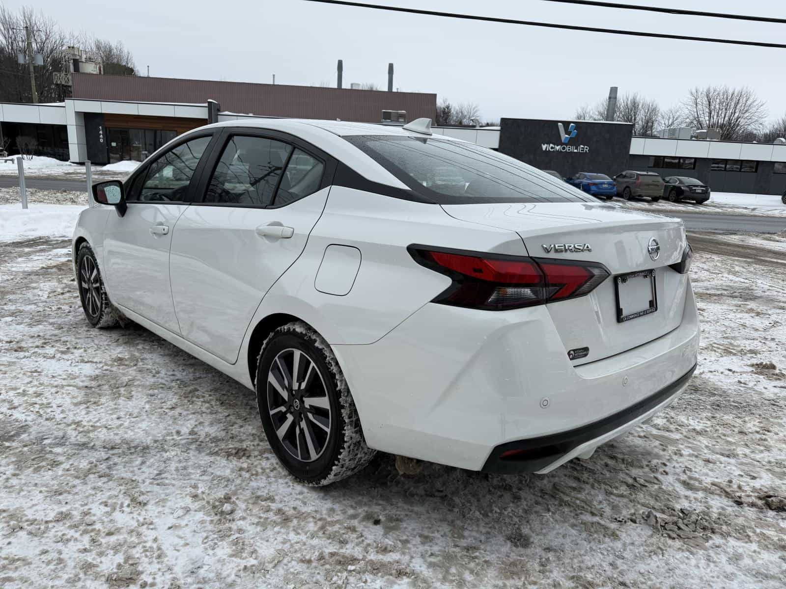 Image 6 Nissan Versa SV 2022