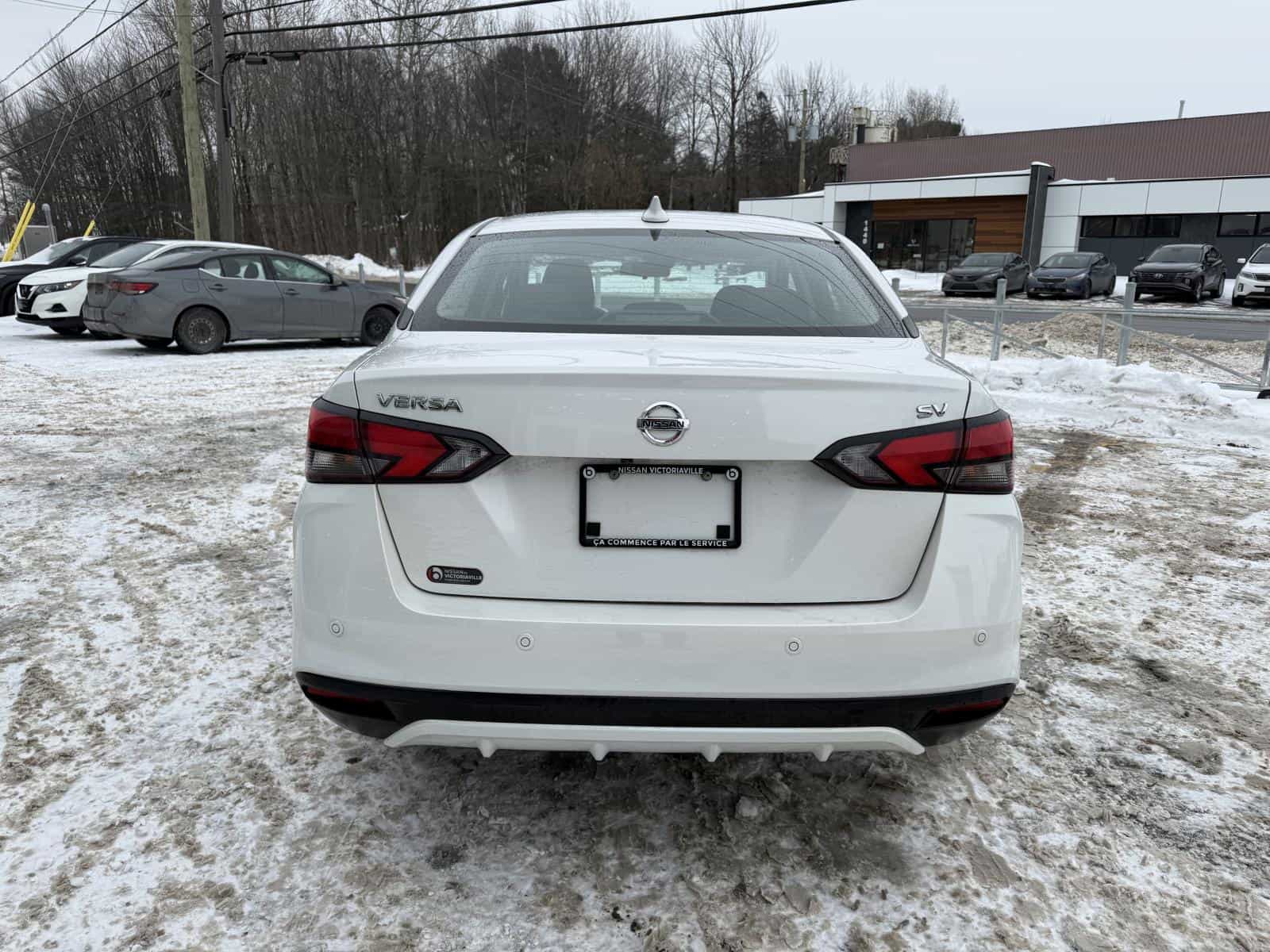 Image 7 Nissan Versa SV 2022