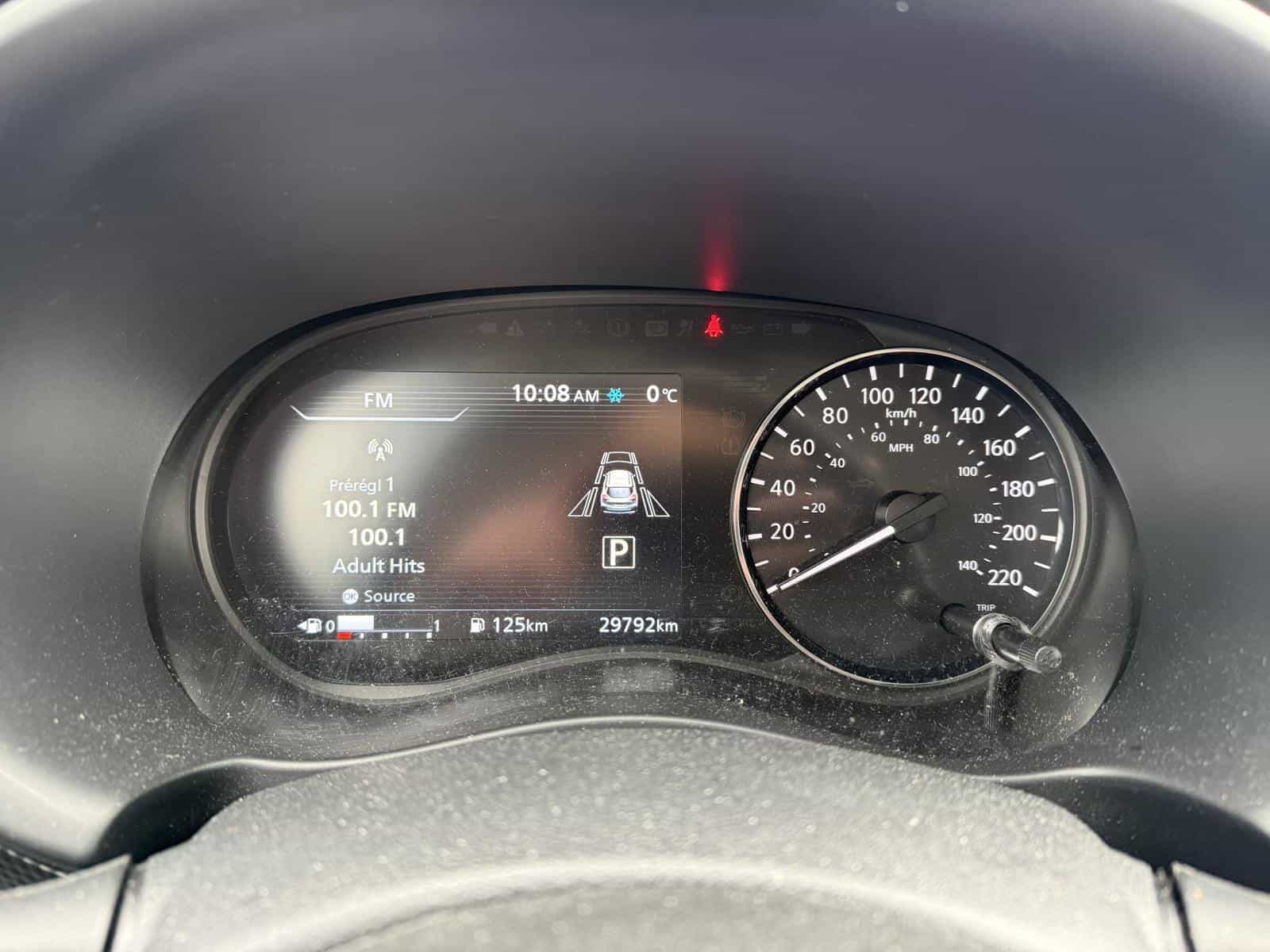 2022 Nissan Kicks SV - Image 13