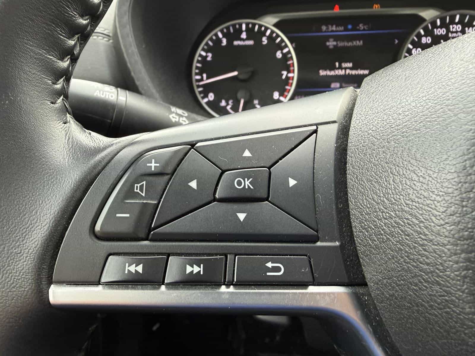 Image 12 Nissan Sentra SV 2020