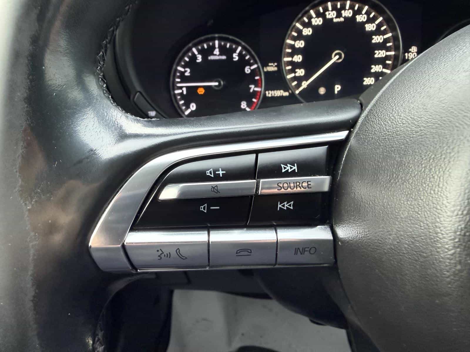 2020 Mazda Mazda3 GS - Image 12