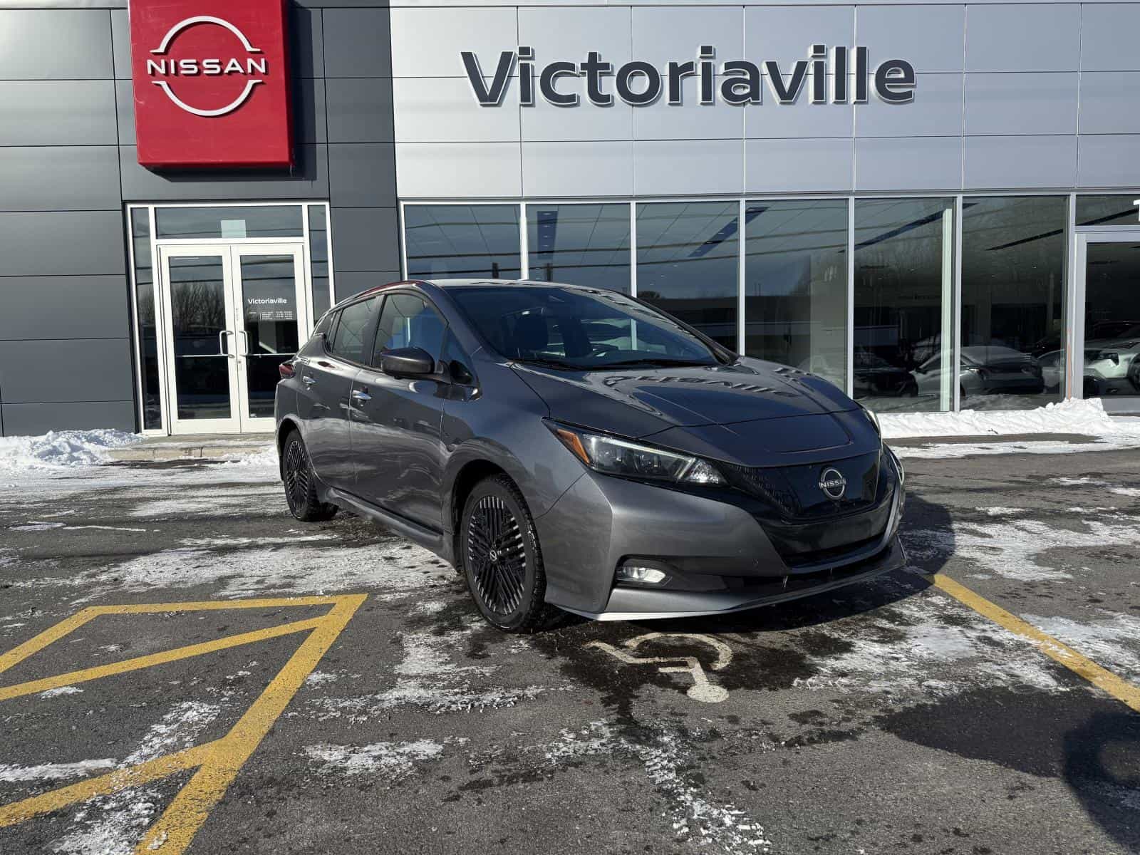 Image 1 Nissan Leaf SV Plus 2023