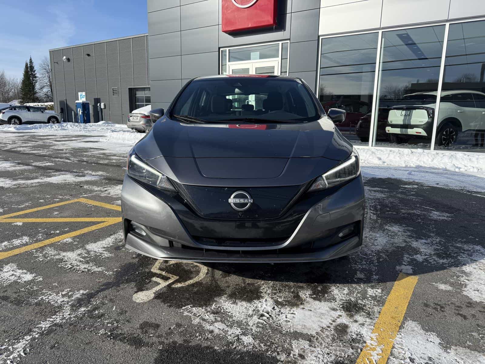 2023 Nissan Leaf SV Plus - Image 3