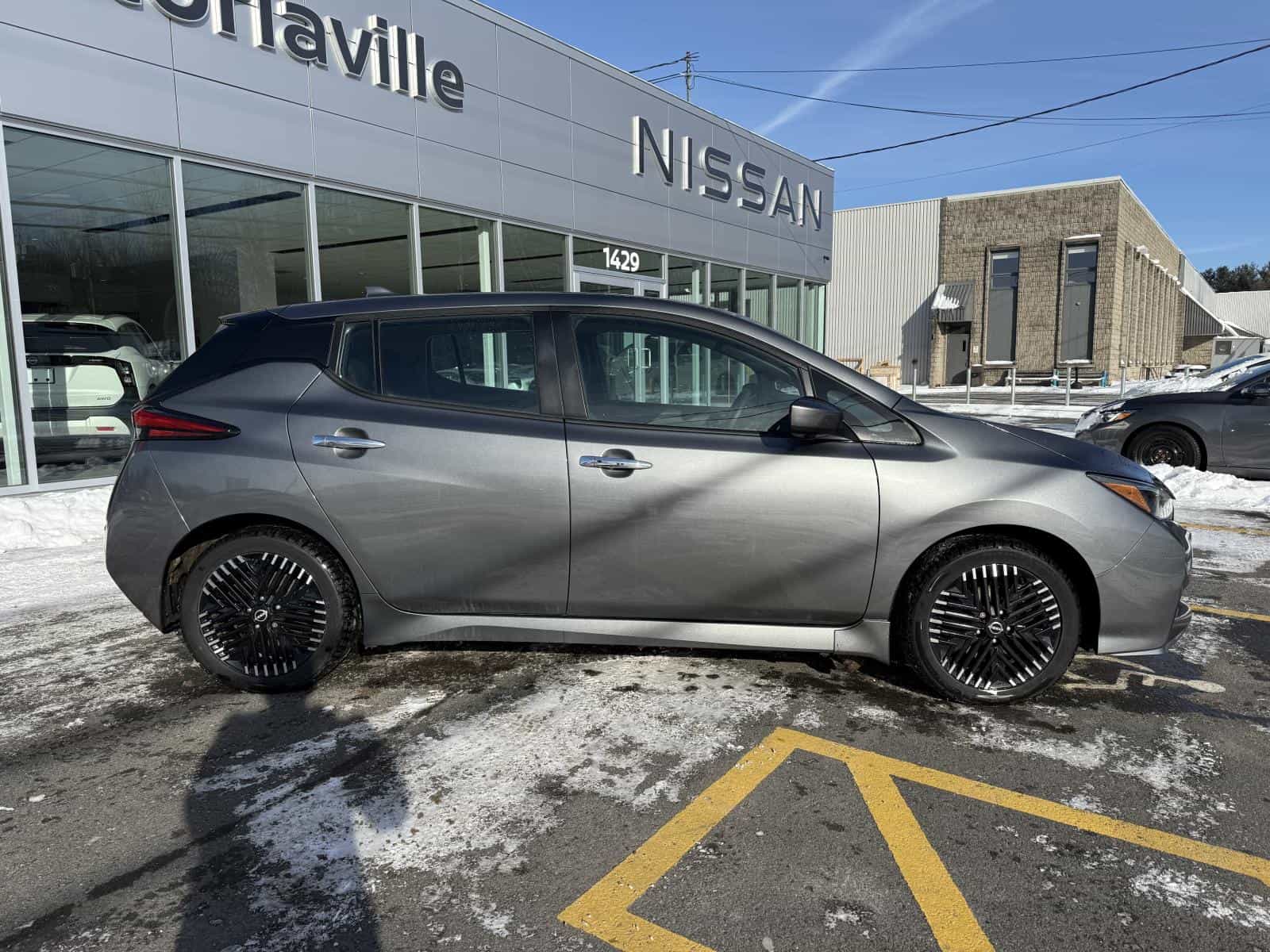 Image 9 Nissan Leaf SV Plus 2023
