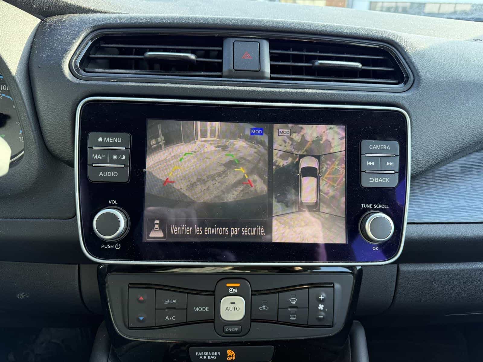 2023 Nissan Leaf SV Plus - Image 19