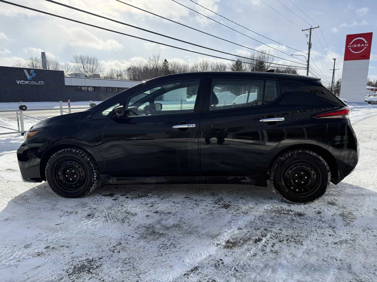 2023 Nissan Leaf SV Plus - Image 5