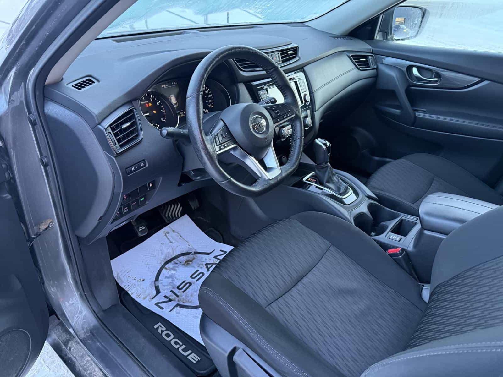 2020 Nissan Rogue Special Edition - Image 8