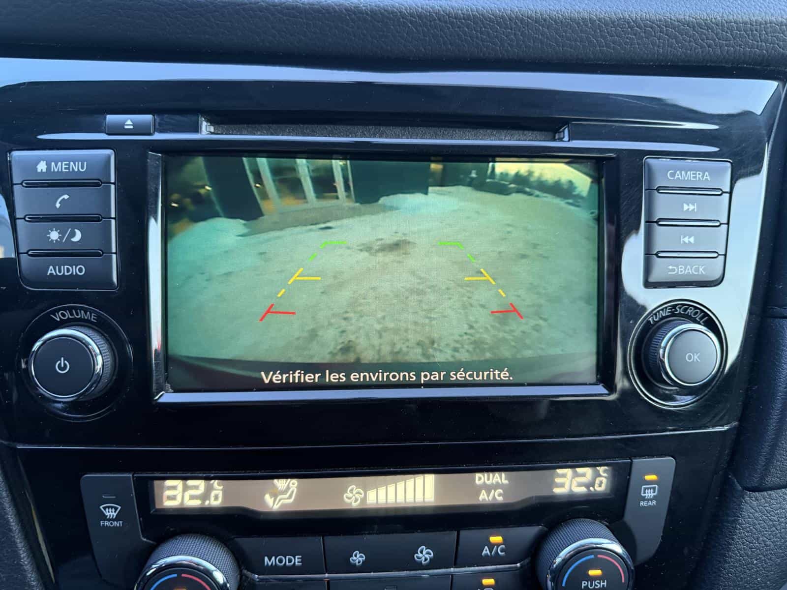 2020 Nissan Rogue Special Edition - Image 16