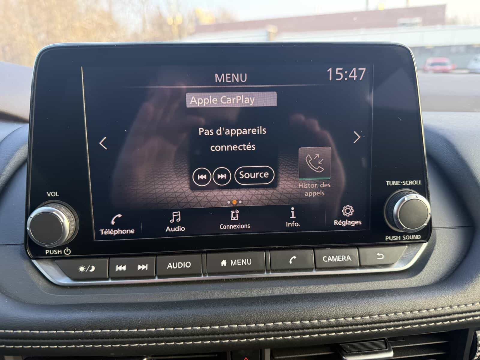 2022 Nissan Rogue S - Image 14