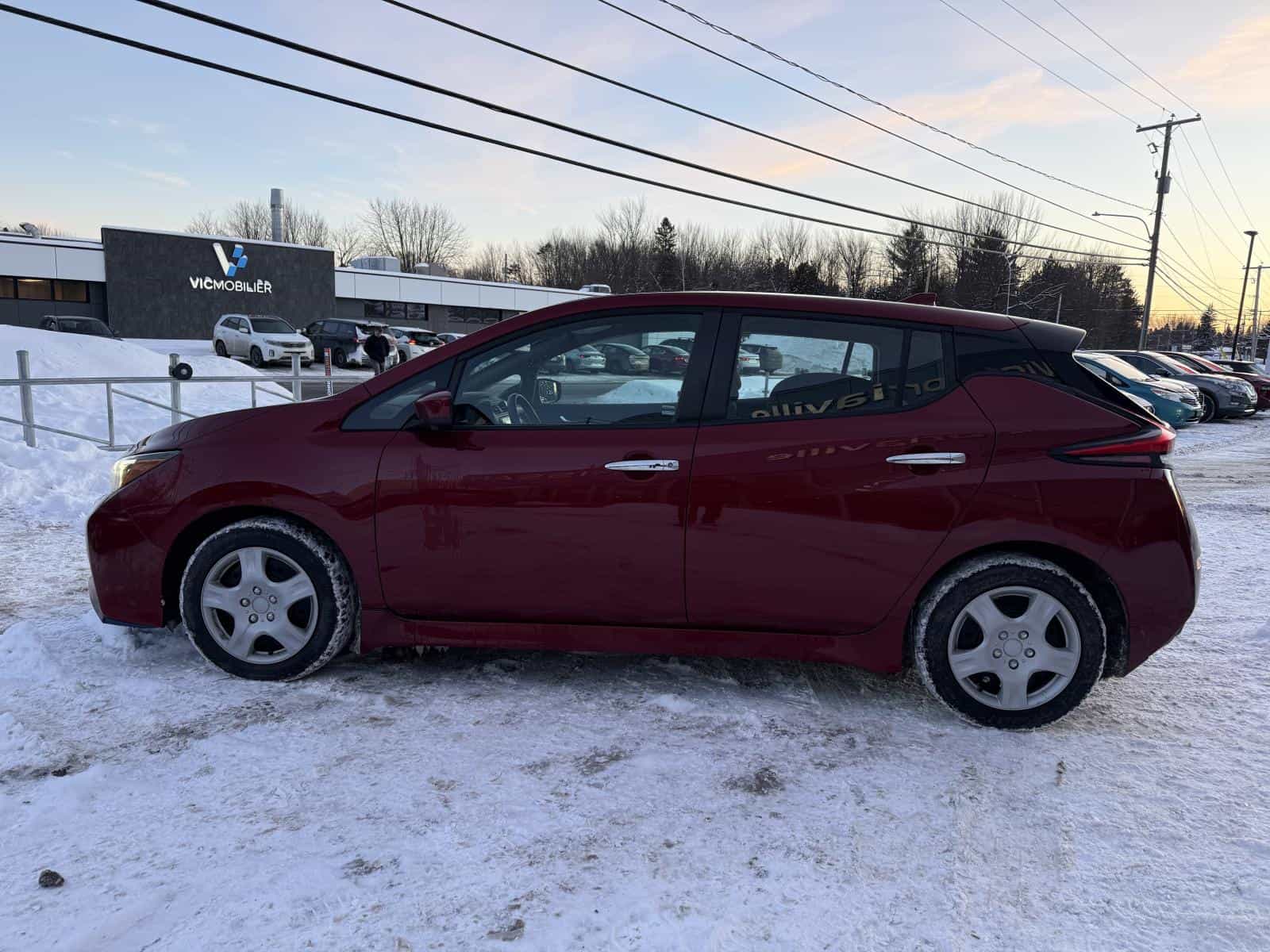 2020 Nissan Leaf Plus SV - Image 5
